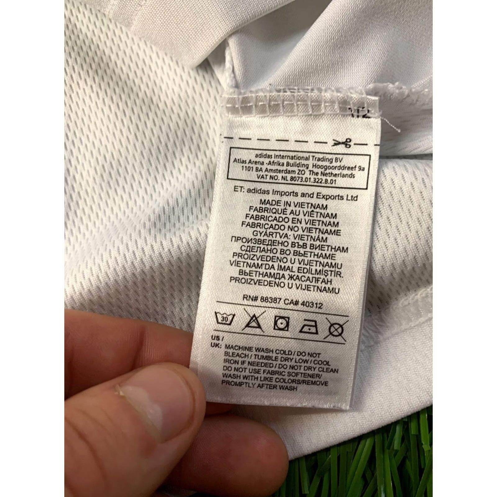 Adidas ADIDAS PERFORMANCE CLIMACOOL ORIGINAL 2017 MEN POLO SHIRT JERSEY SIZE L Size US L / EU 52-54 / 3 - 6 Thumbnail