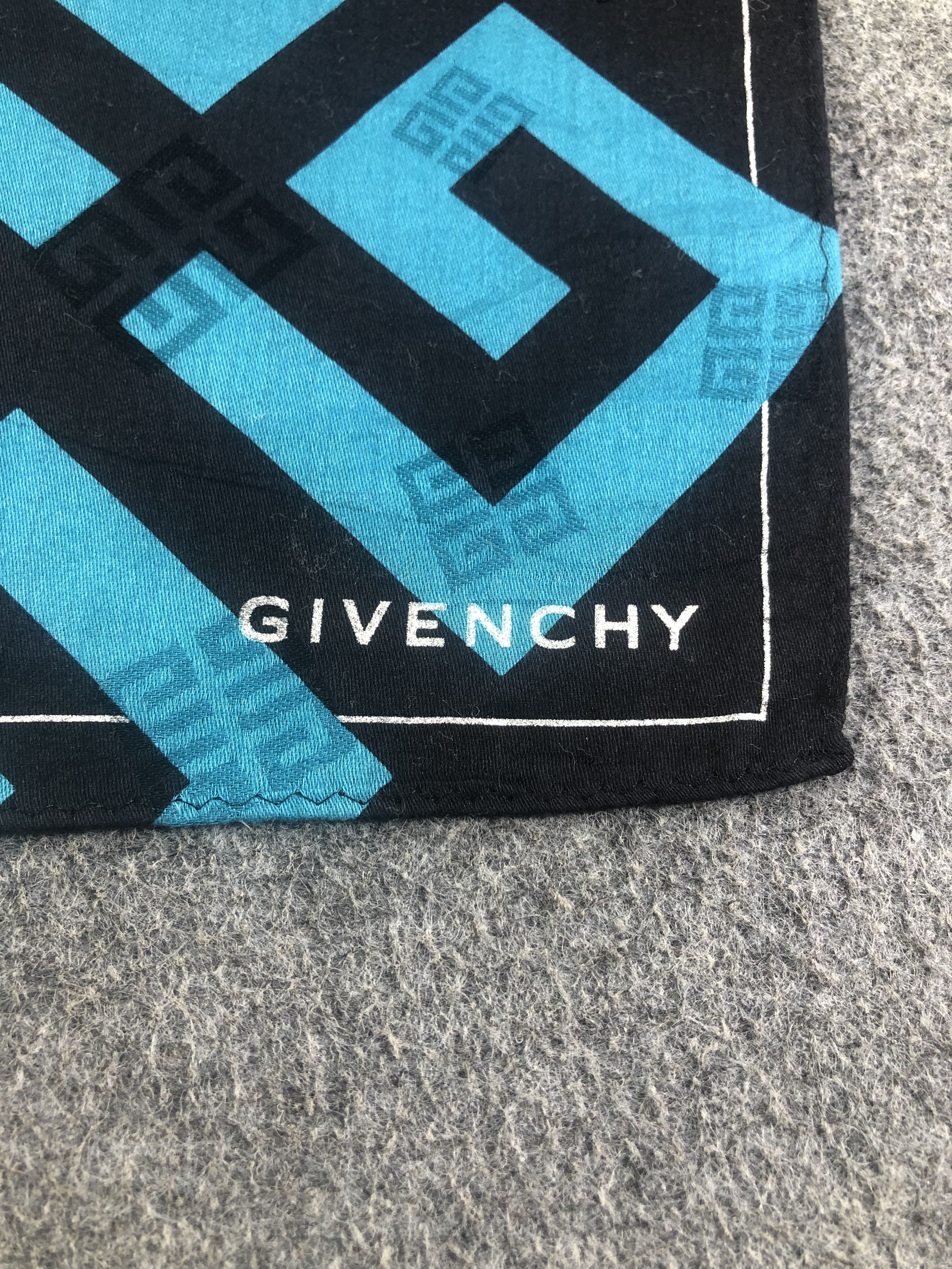Vintage Givenchy Handkerchief / Bandana / Neckerchief Size ONE SIZE - 5 Thumbnail