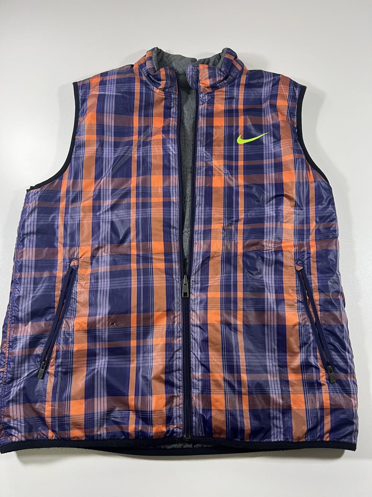 Nike Nike Men's Plaid Puffer Vest reversible Size US L / EU 52-54 / 3 - 1 Thumbnail