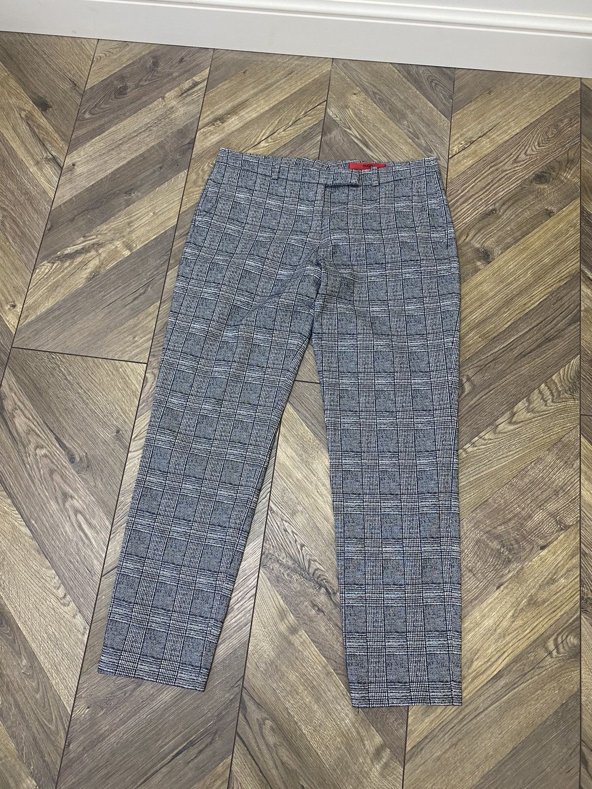 Hugo × Hugo Boss × Vintage Vintage Hugo Boss Luxury Women’s Suit Size M / US 6-8 / IT 42-44 - 19 Thumbnail