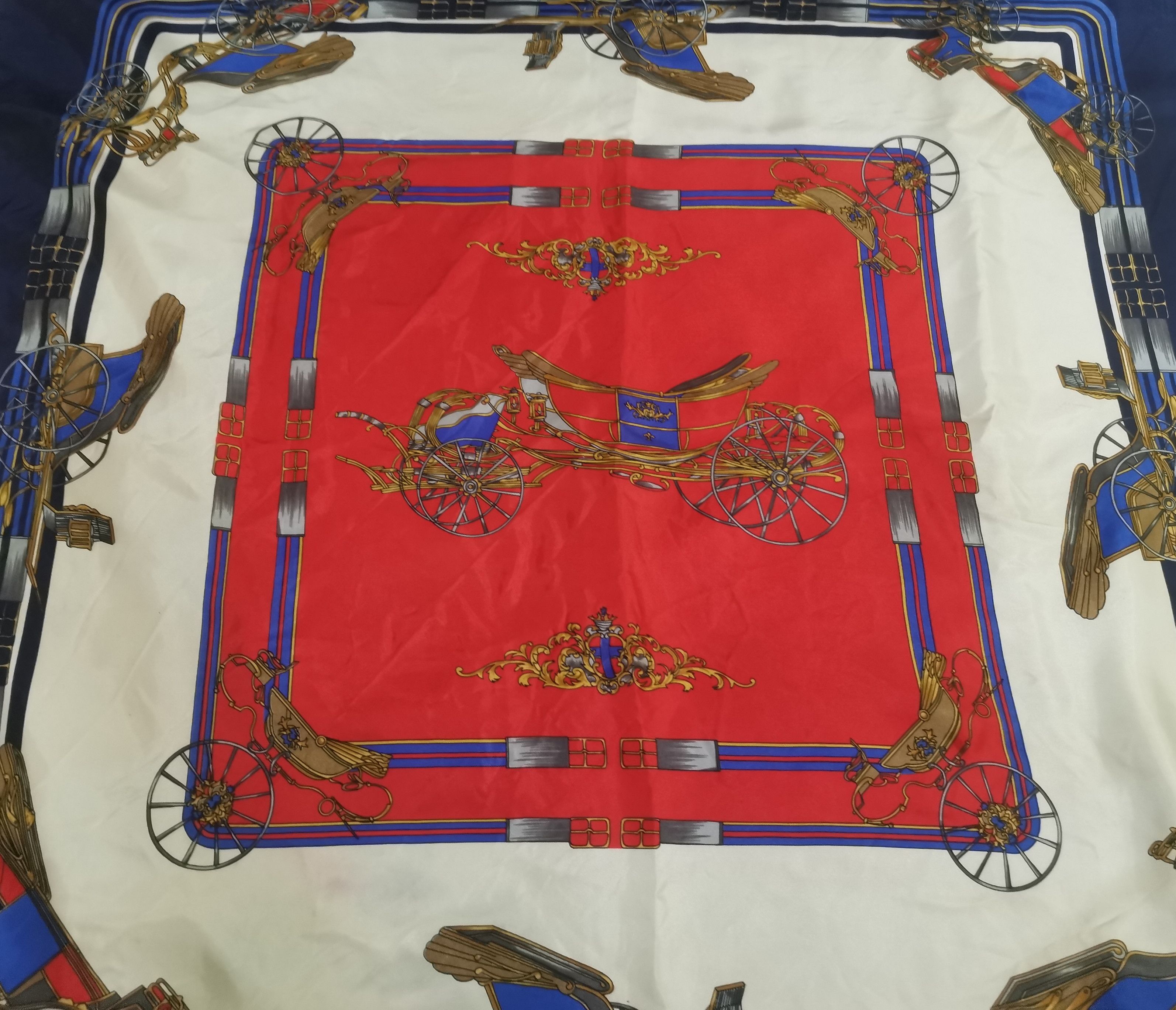 Vintage Rare vintage luxury scarves nice design Size ONE SIZE - 2 Thumbnail