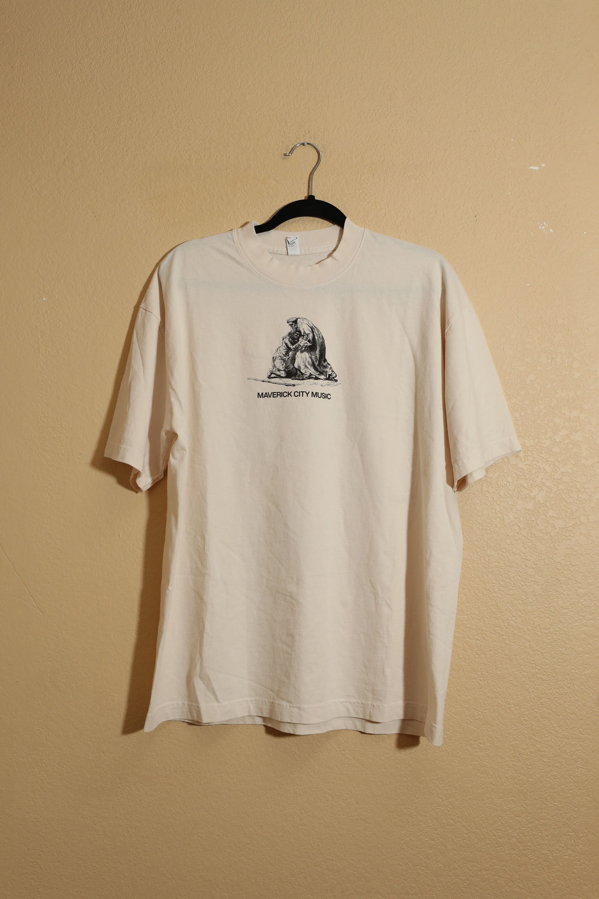 Band Tees Maverick City Music Dont Give Up On Me Yet Tee (L) Size US L / EU 52-54 / 3 - 1 Thumbnail