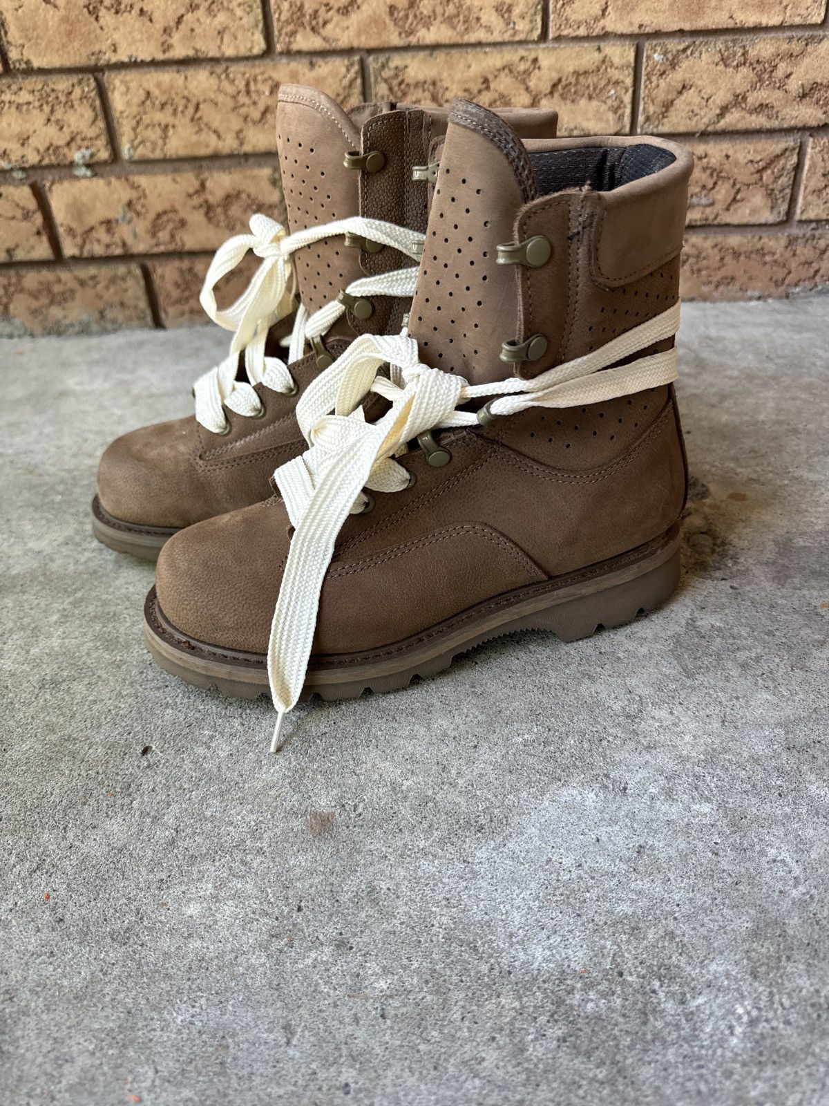 Vintage Vintage Military Desert Combat Boots Size US 9 / EU 42 - 11 Thumbnail