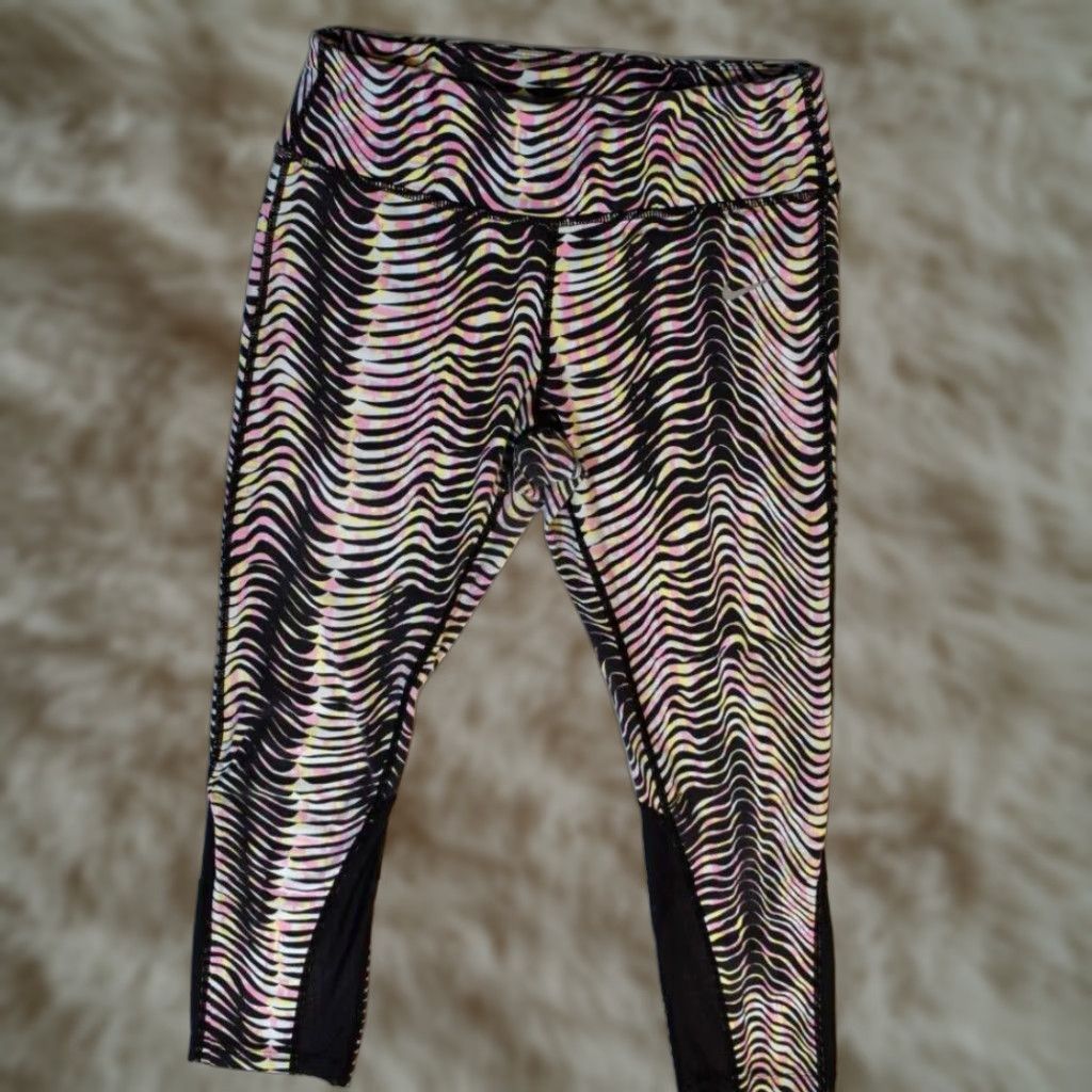 Nike Nike Dri Fit Running Compression Leggings Womens S 26x22 Multicolor Size 28" / US 6 / IT 42 - 1 Thumbnail