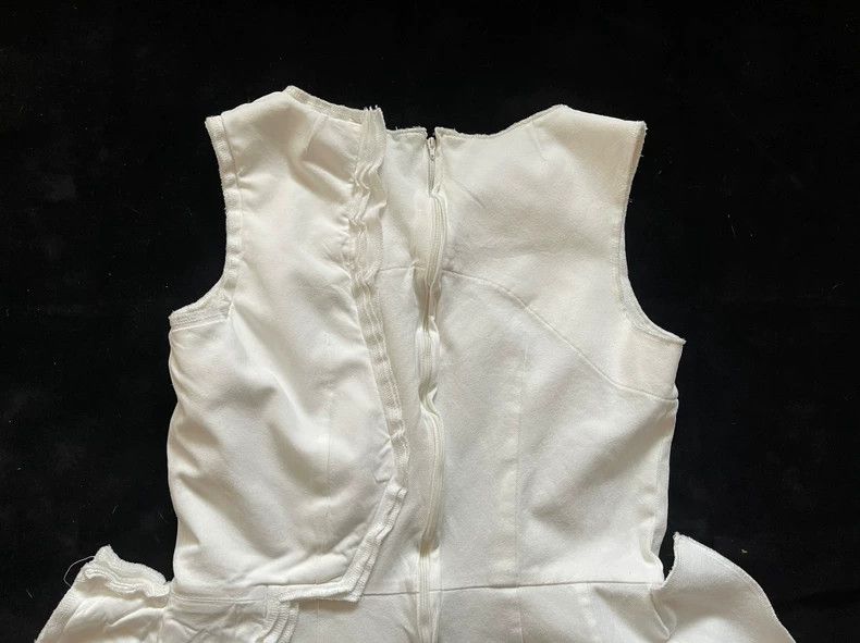 Comme des Garcons Comme des Garcons White sleeveless stitching special-shape Size M / US 6-8 / IT 42-44 - 5 Thumbnail