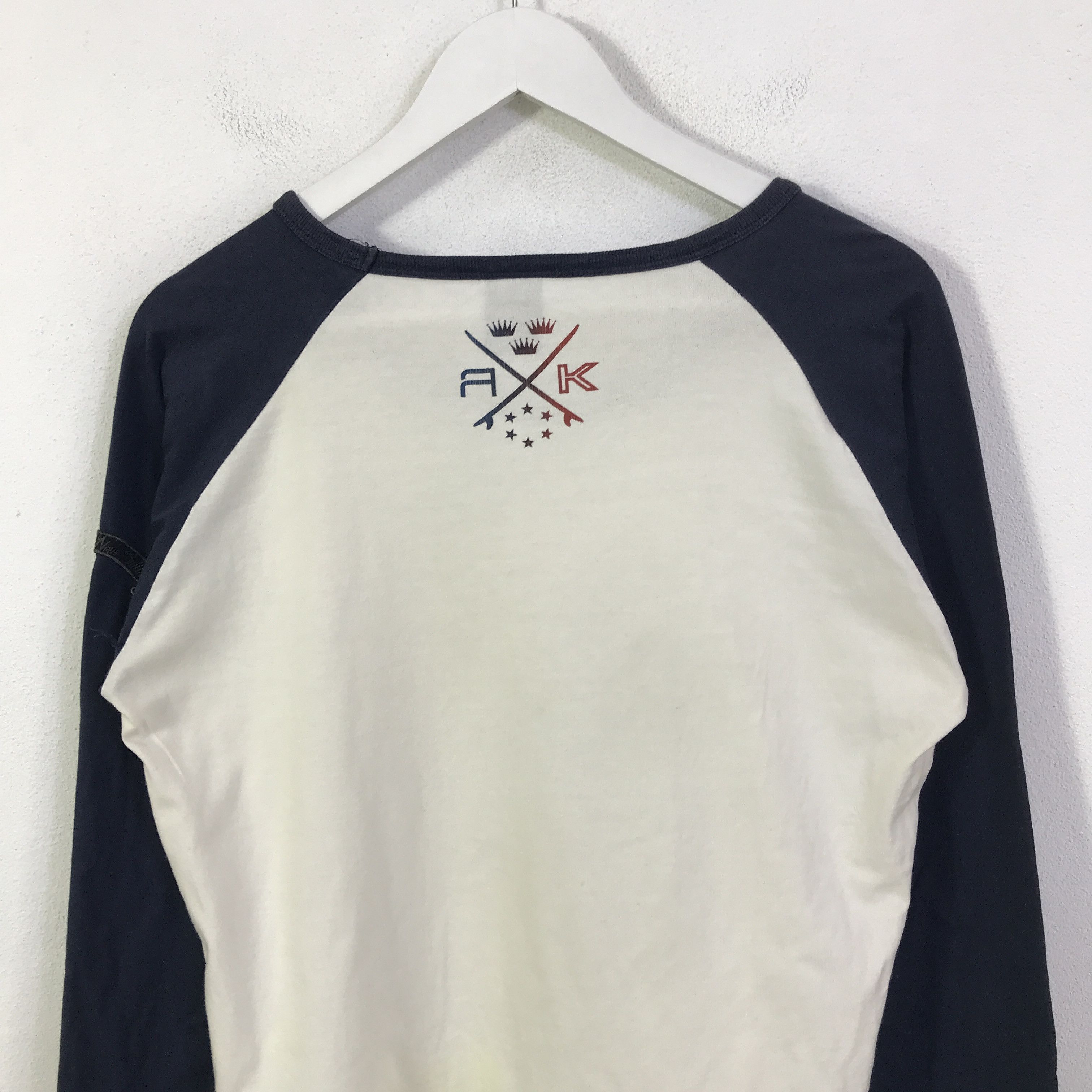 Japanese Brand russ-k triple sexy design crowns t-shirt K117B6 Size US L / EU 52-54 / 3 - 4 Thumbnail