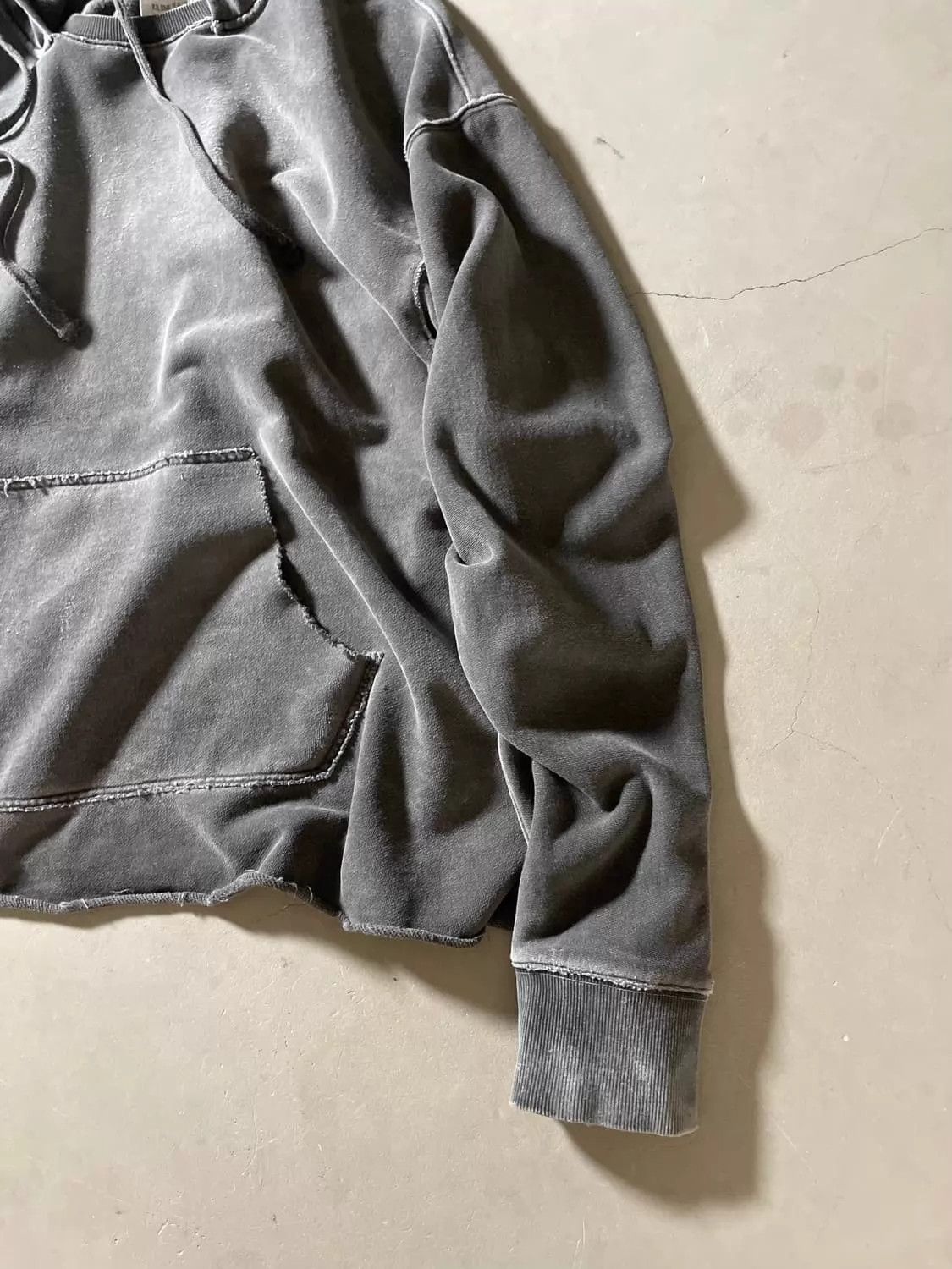 Unknown London kz8 Vintage Theseus Unisex Sweatshirt Distressed Size US L / EU 52-54 / 3 - 5 Thumbnail