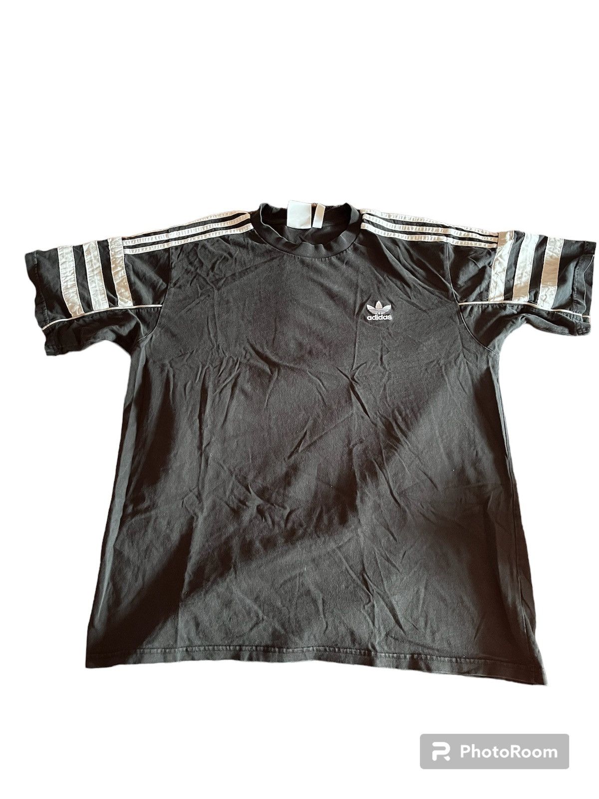 Adidas Vintage Adidas Tee Size US XL / EU 56 / 4 - 1 Thumbnail