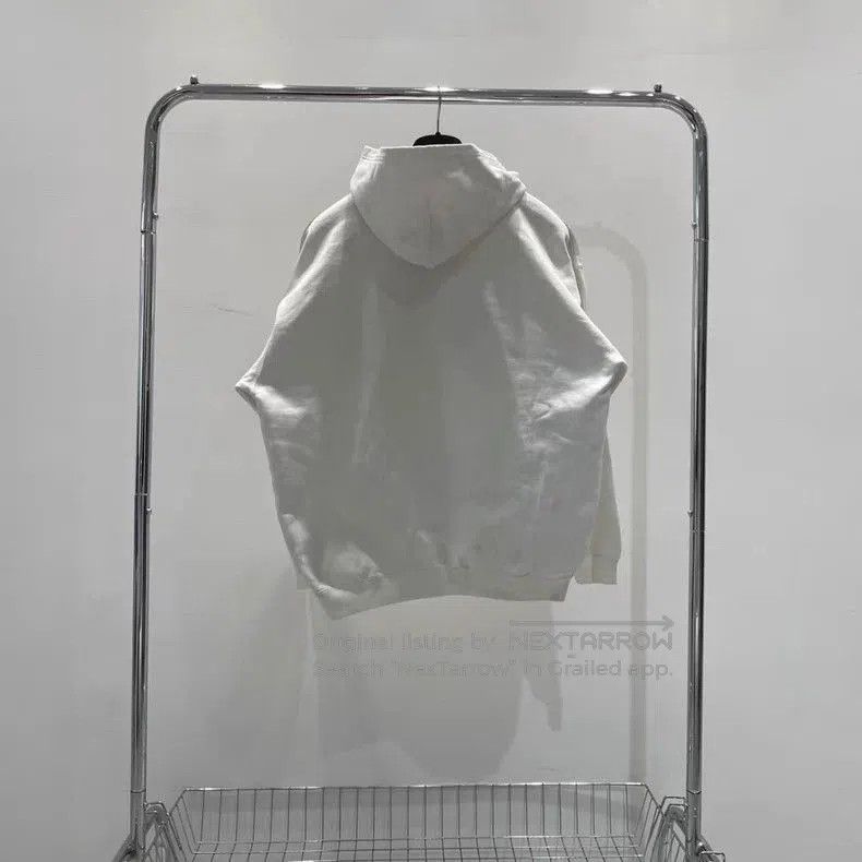 Balenciaga Balenciaga White Crown Print Hoodie. Size US M / EU 48-50 / 2 - 3 Thumbnail