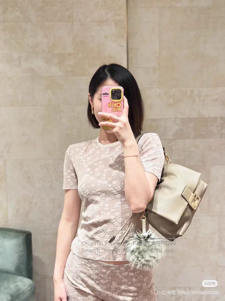 Fendi Fendi 25FW Spring/Summer Small Floral Pattern Knit Short S Size XS / US 0-2 / IT 36-38 - 7 Thumbnail