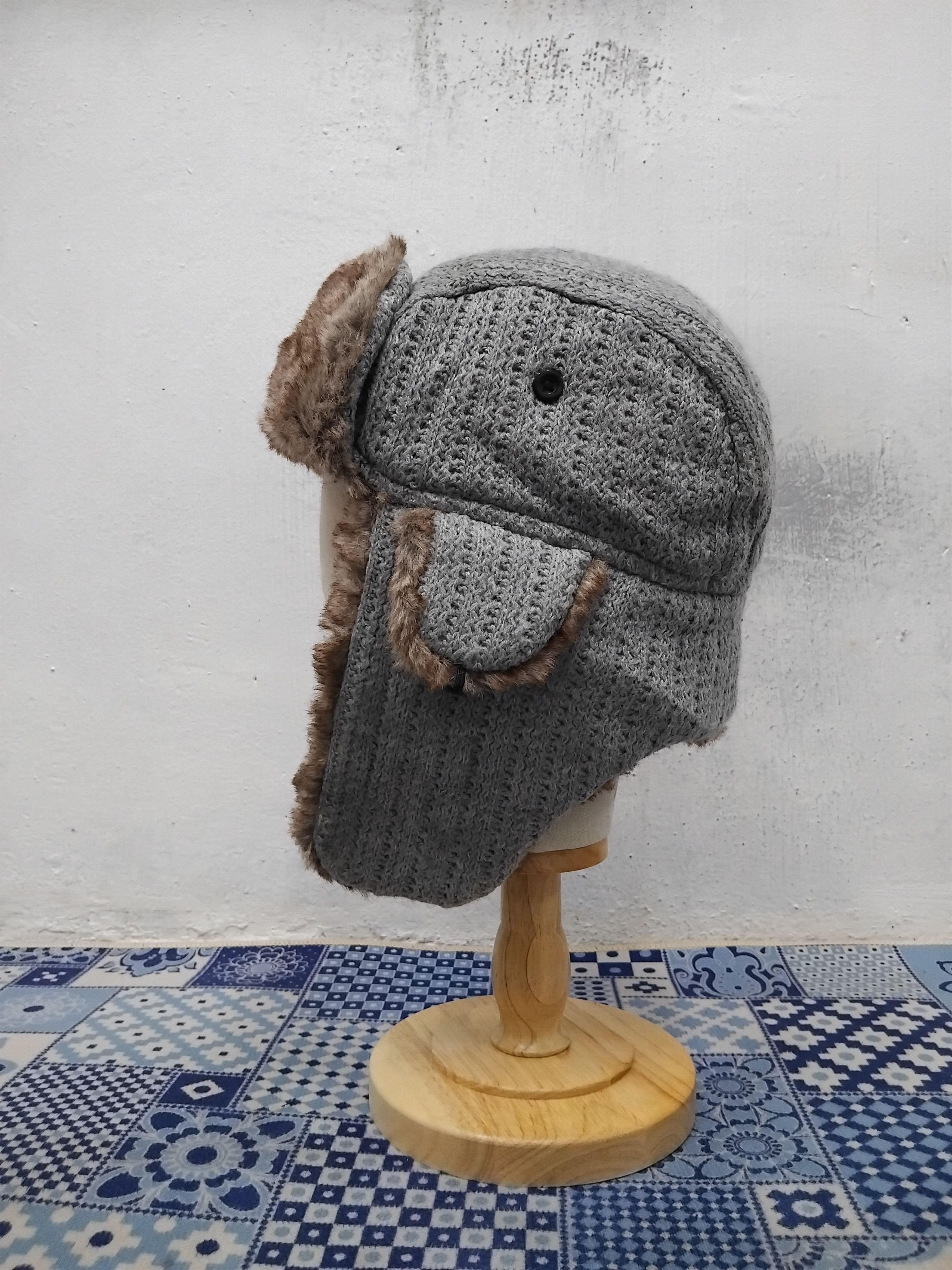Japanese Brand 💥Unbranded grey winter fur hat Size ONE SIZE - 7 Thumbnail