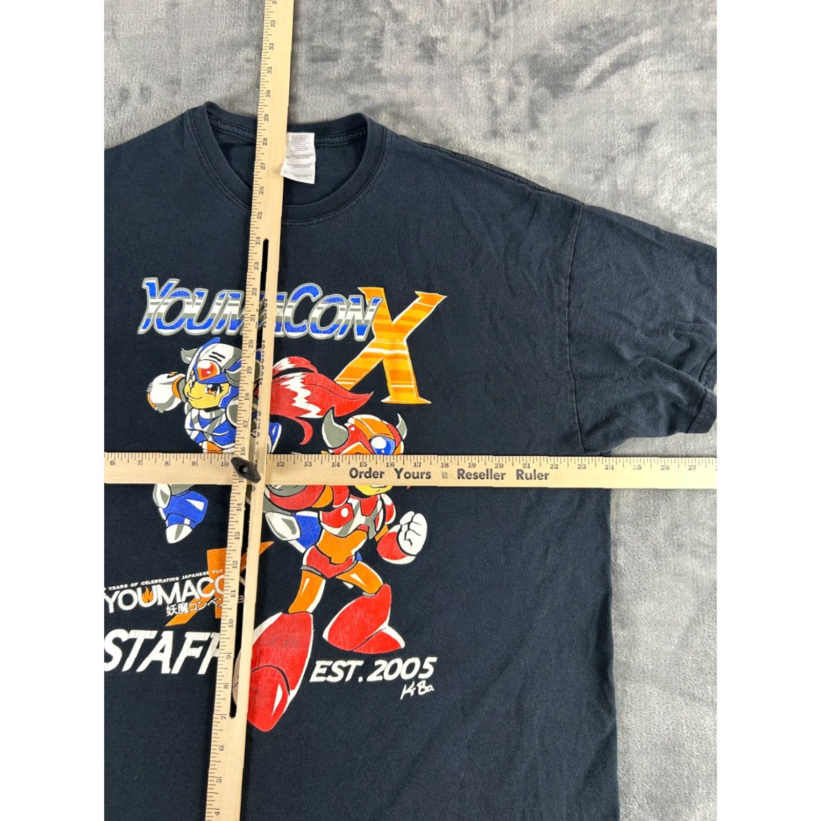 Gildan VINTAGE Youmacon X 2015 Event Staff Anime Convention T-Shirt XL Black Retro Gamer Style Size US XL / EU 56 / 4 - 4 Thumbnail