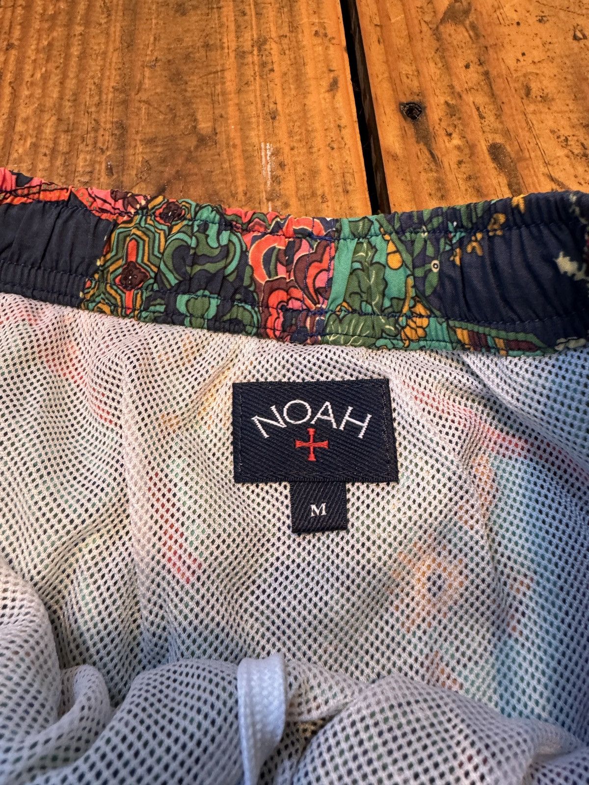 Noah Noah Italian Nylon Paisley Baggie Shorts M Size US 32 / EU 48 - 4 Thumbnail