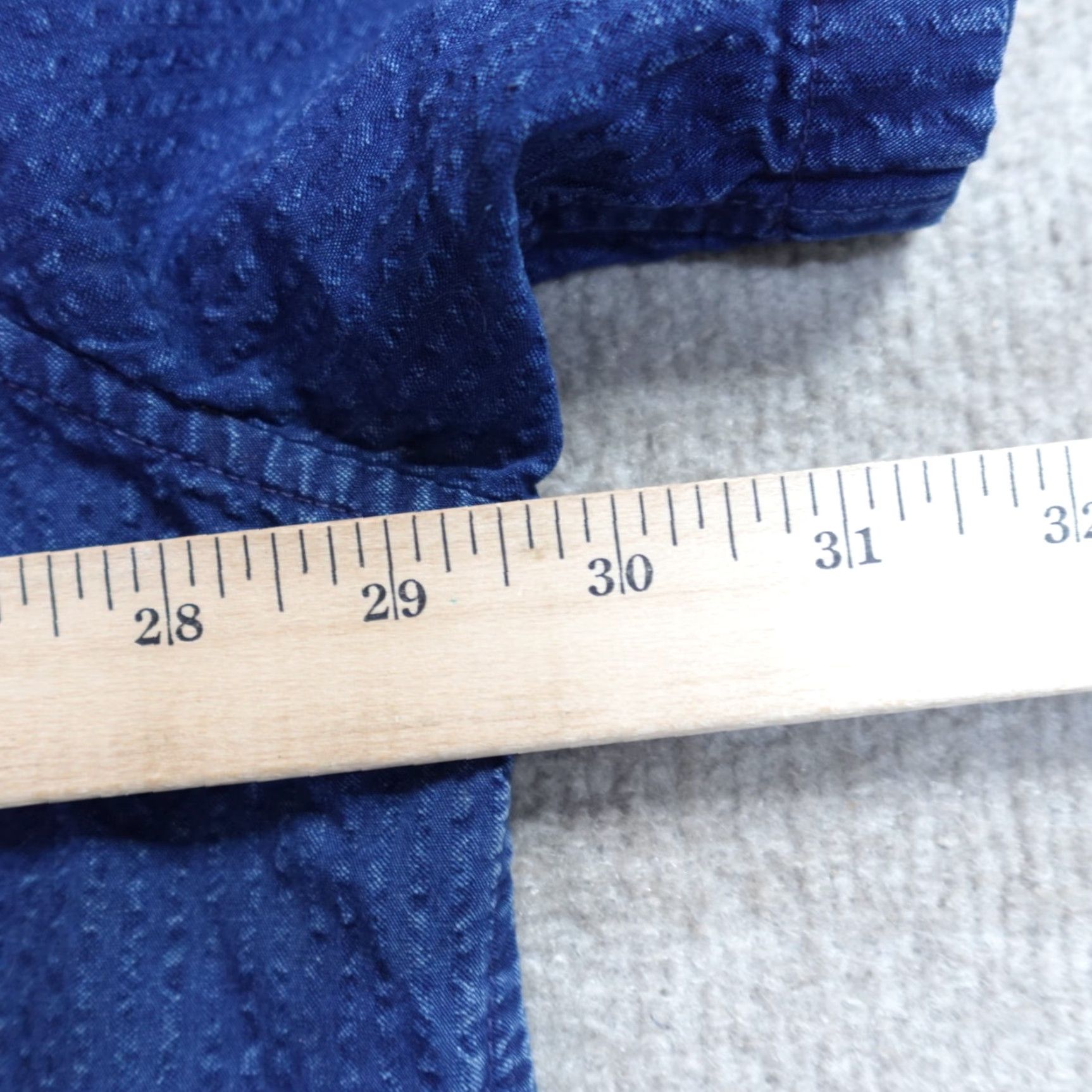 Gap Gap Shirt 2XL Blue Camp Collar Seersucker NEW Mens Short Sleeve Button Size US XXL / EU 58 / 5 - 7 Thumbnail