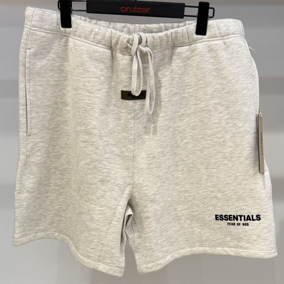 Fear of God Fear of God Essentials Sweatshort SS22 Light Oatmeal Size US 34 / EU 50 - 1 Thumbnail
