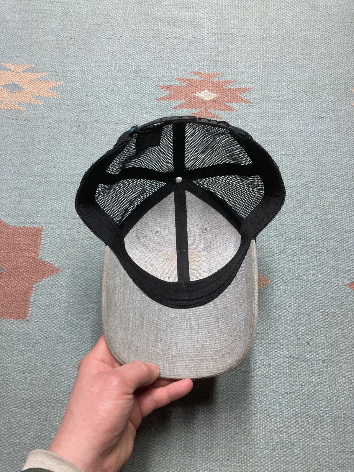 Kuhl Kuhl trucker hat outdoor hiking SnapBack born the mountains Size ONE SIZE - 6 Thumbnail