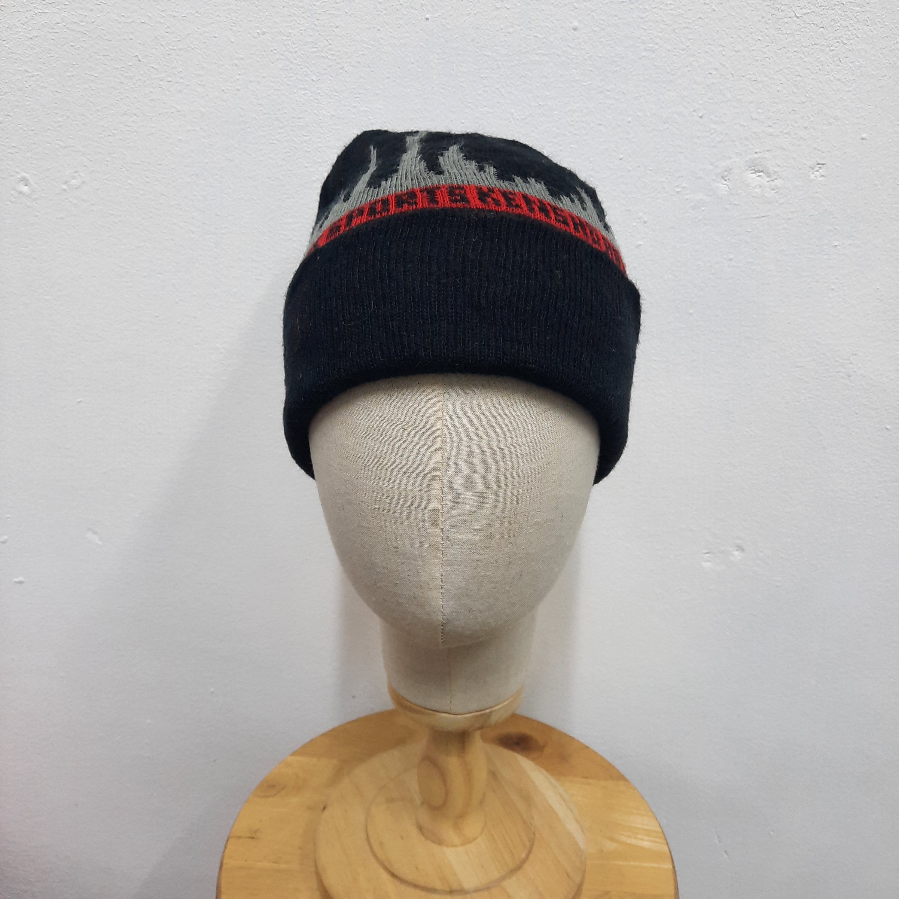 Kensho Abe 🏰 Vintage kensho abe designer city design beanie hat Size ONE SIZE - 2 Thumbnail