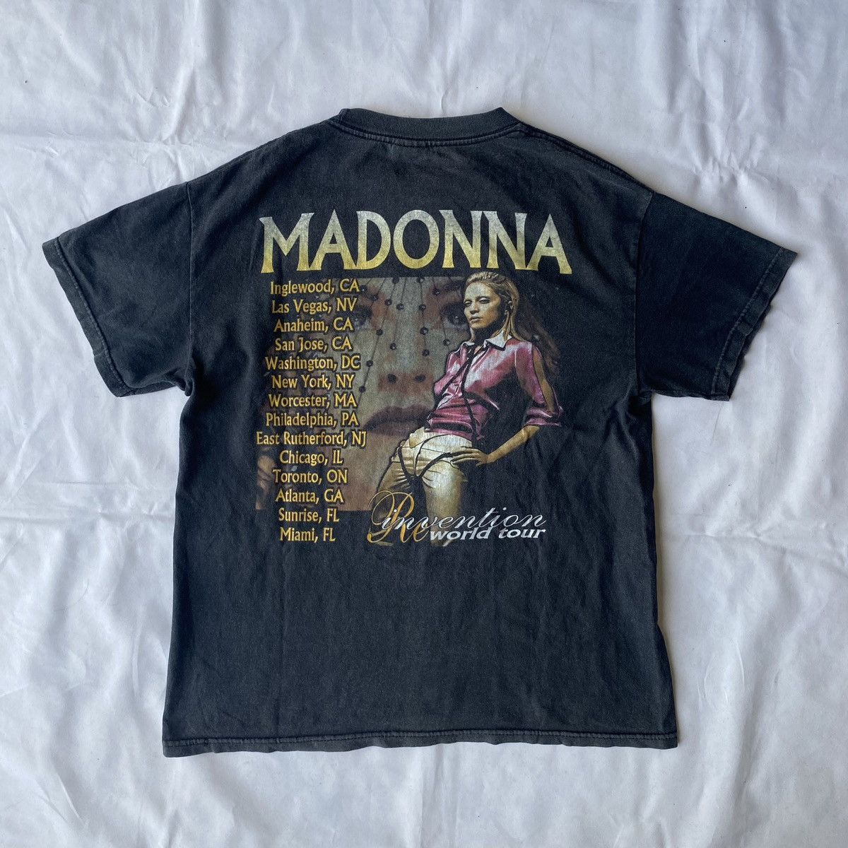 Band Tees × Vintage Vintage 2004 MADONNA ReInvention Tour Tees Size US M / EU 48-50 / 2 - 10 Thumbnail