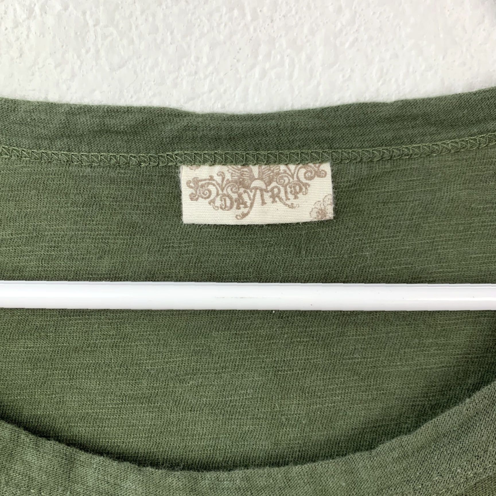 Vintage VINTAGE Daytrip Shirt Long Sleeve Graphic Em0 Floral Paisley Boho Green Pink Gold L Womens Size L Size L / US 10 / IT 46 - 5 Thumbnail