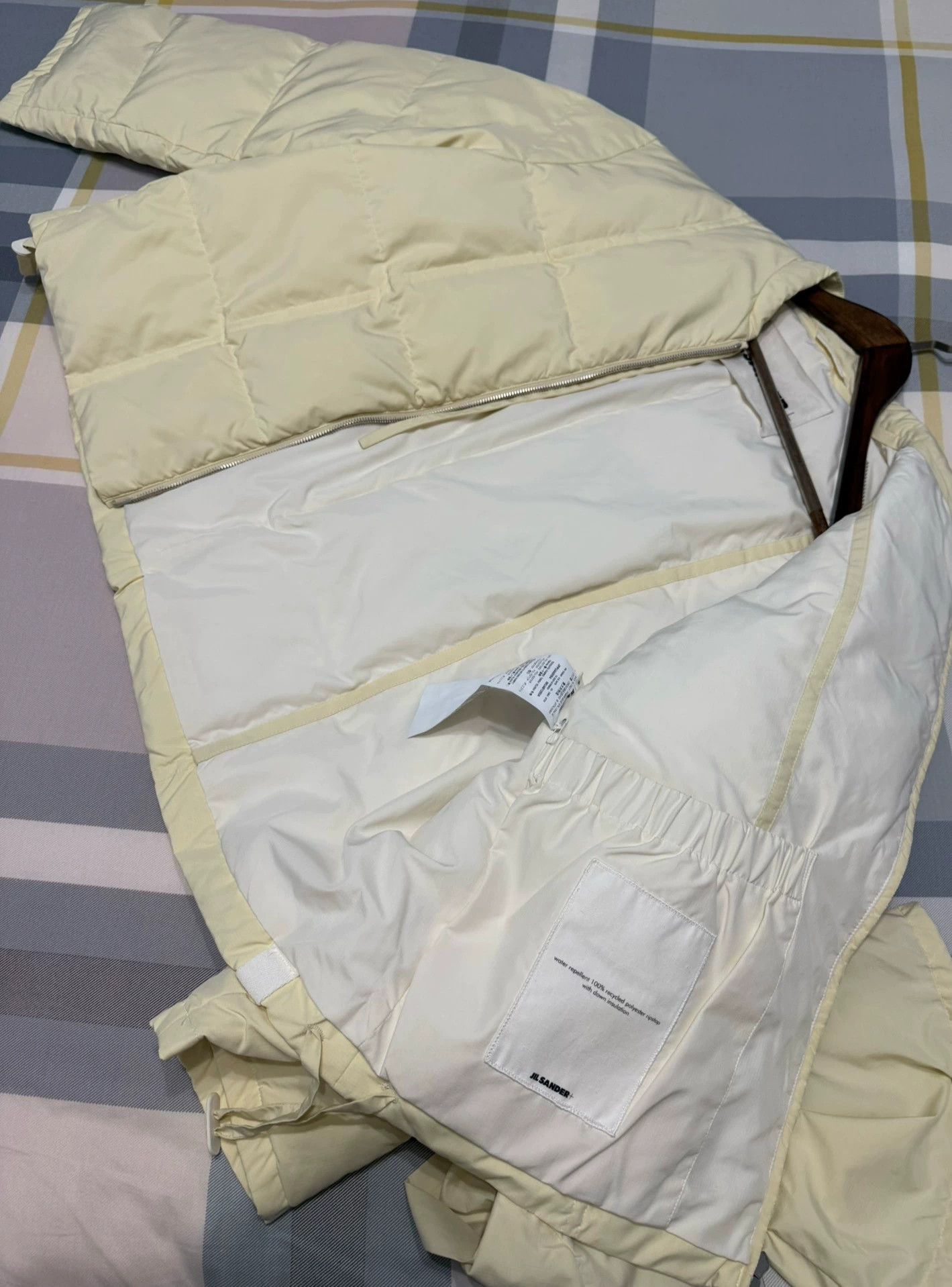 Jil Sander Jil Sander cream yellow down jacket 9/10 Size M / US 6-8 / IT 42-44 - 8 Thumbnail