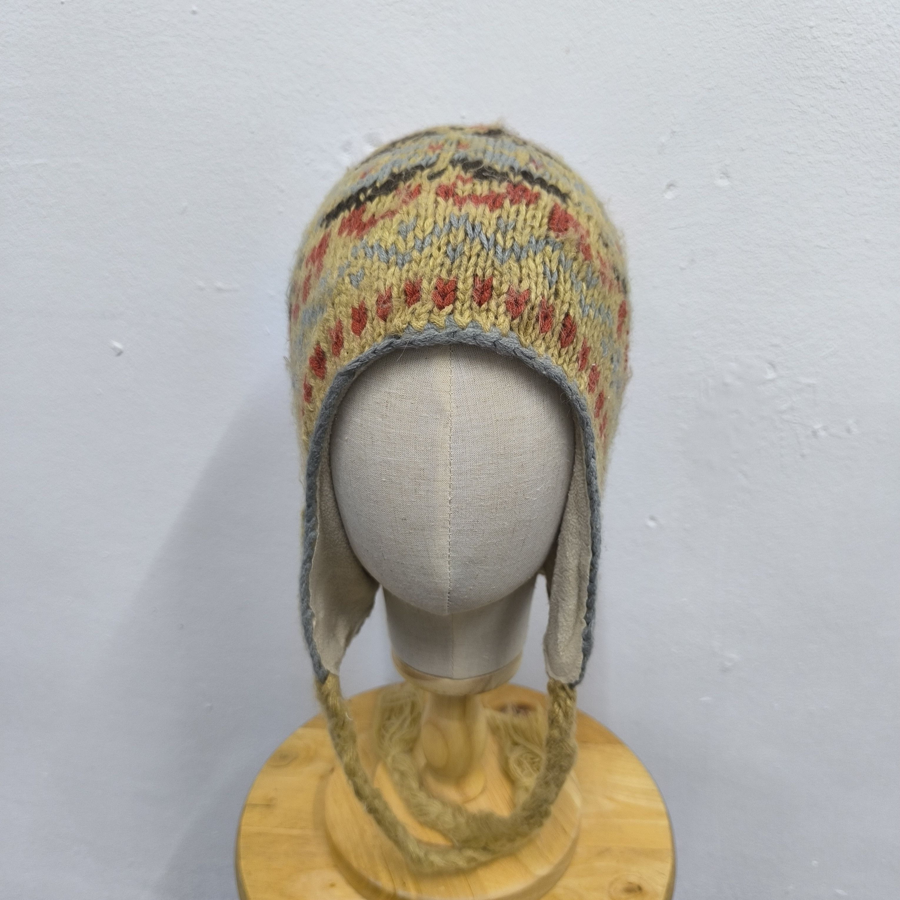 Japanese Brand ✨Japanese brand chubby pucks earflap beanie hat Size ONE SIZE - 2 Thumbnail