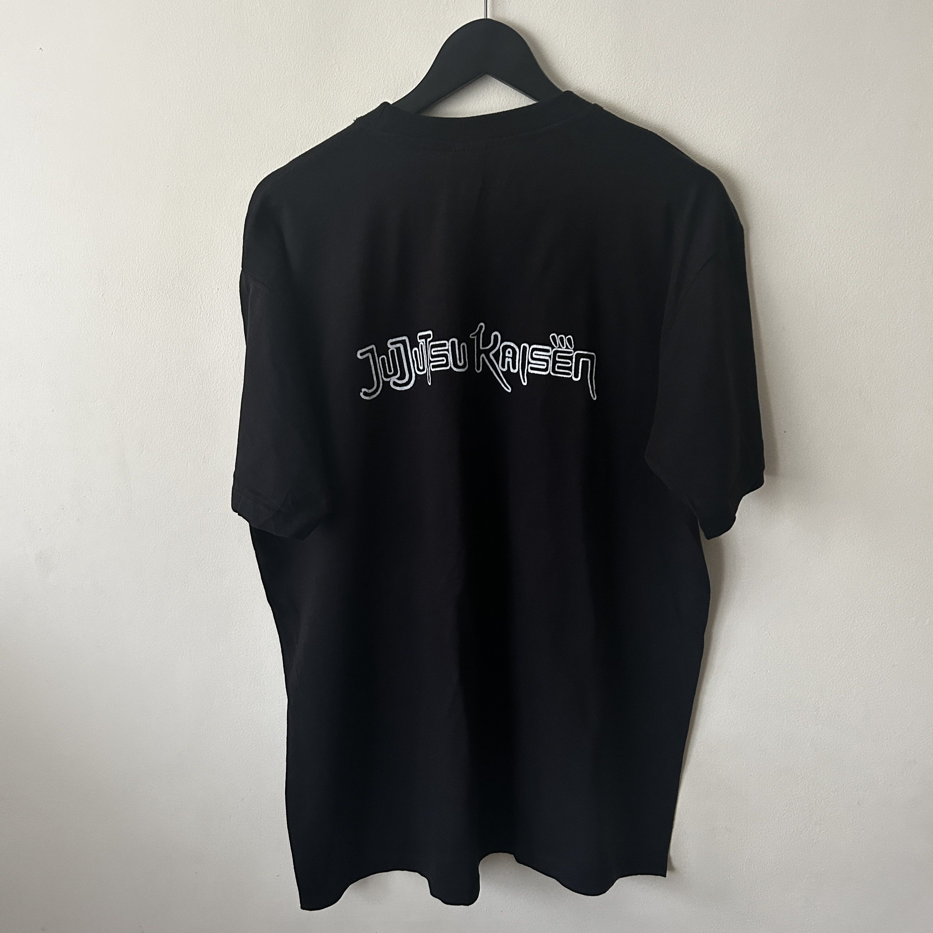 Anime Vintage Jujutsu Kaisen Anime T-shirt Size US XXL / EU 58 / 5 - 2 Thumbnail