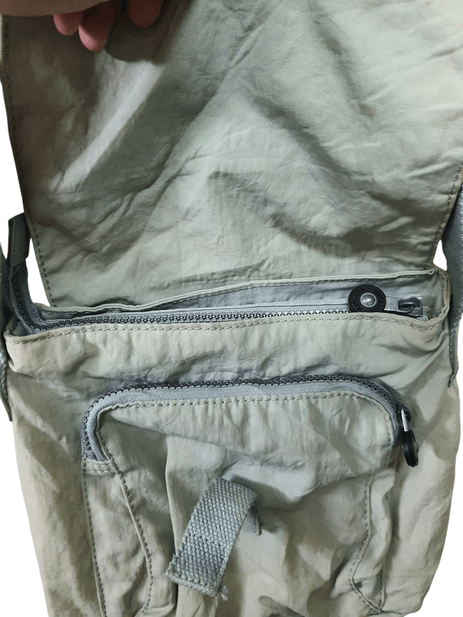 Japanese Brand Abanu M crossbody bag in a light green or olive color Size ONE SIZE - 8 Thumbnail