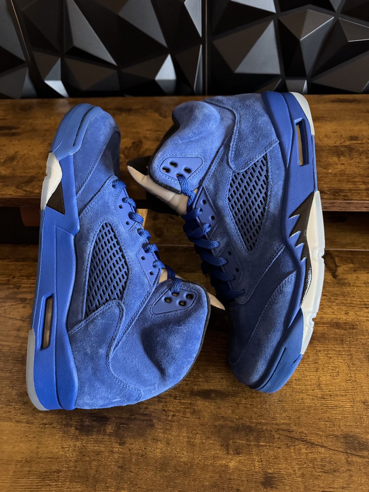 Jordan Brand Jordan 5 Blue Suede Size 10.5 Mens Size US 10.5 / EU 43-44 - 6 Thumbnail