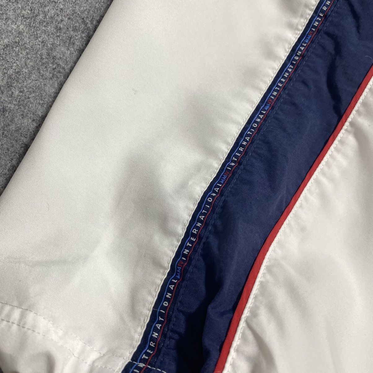 Nike × Vintage Nike international mmiv Pants Nylon Vintage Y2K drill Track Size US 34 / EU 50 - 9 Thumbnail