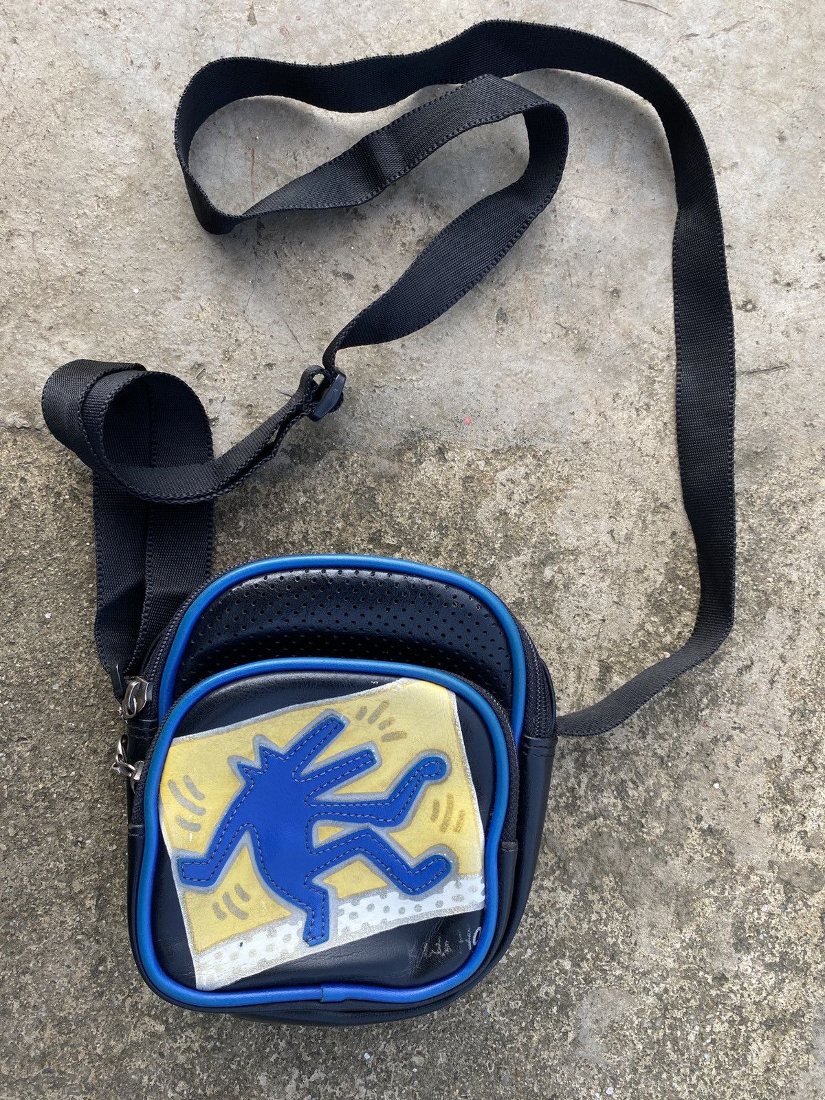 Fubu Fubu x keith Haring Leather Sling bag Size ONE SIZE - 1 Thumbnail
