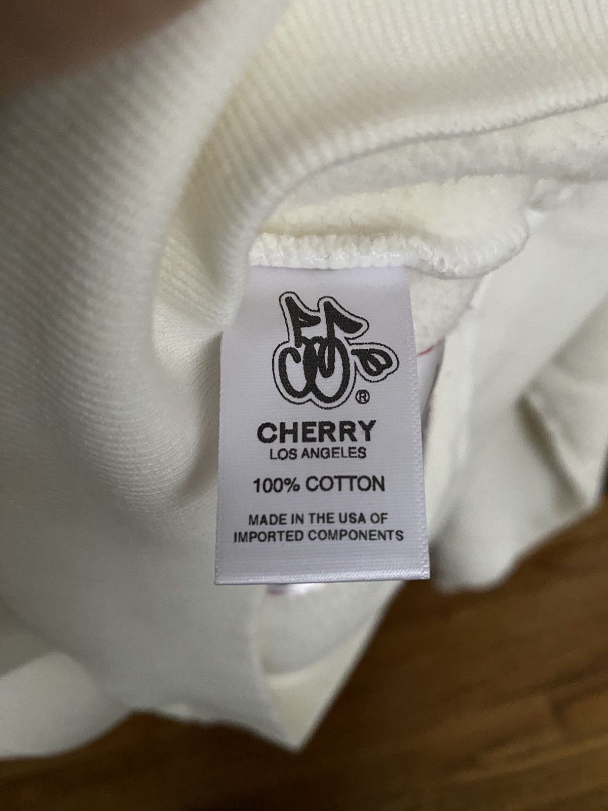 Cherry LA Cherry LA 2001 Valentine’s Day Crewneck Sweatshirt Size US S / EU 44-46 / 1 - 6 Thumbnail