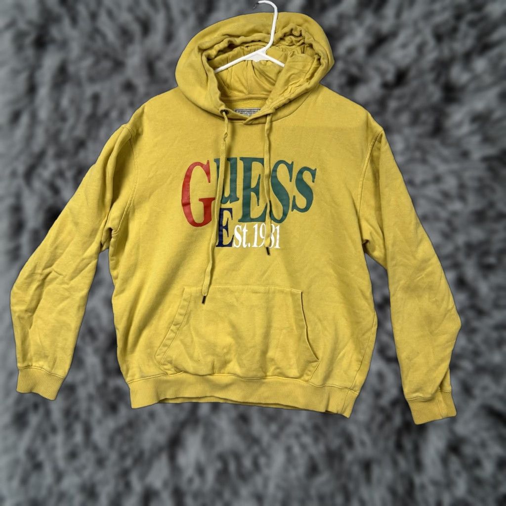 Guess GUESS Hoodie Mens M Yellow Pullover Fleece Graphic Logo Sweatshirt Est 1981 Size US M / EU 48-50 / 2 - 1 Thumbnail