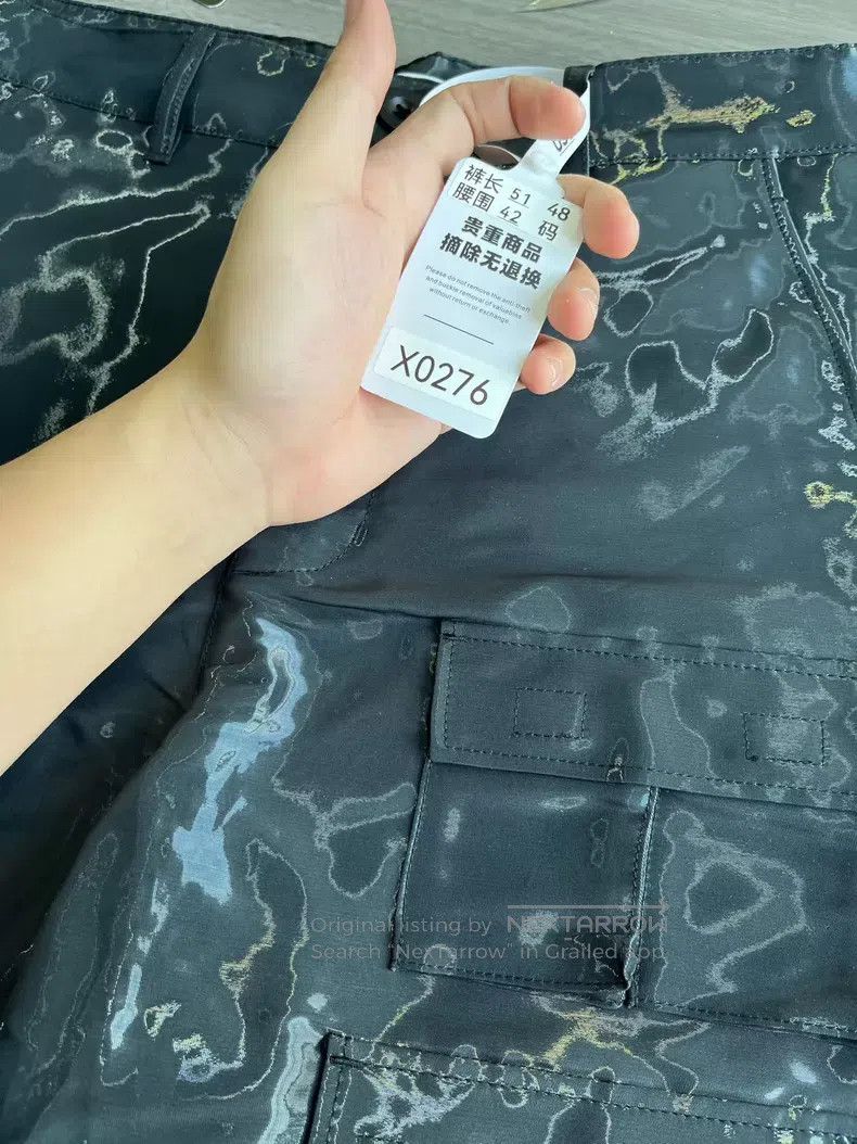 Givenchy Givenchy Reflective multi-pocket shorts Size US 32 / EU 48 - 8 Thumbnail