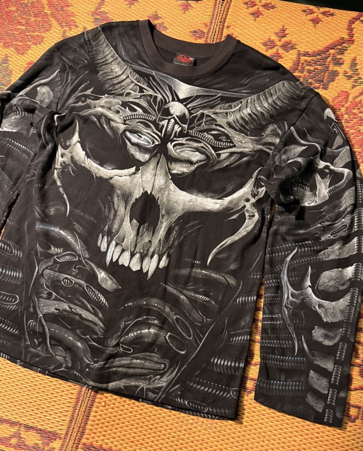 Other Vintage Y2K Skull AOP Longsleeve Shirt Size US M / EU 48-50 / 2 - 1 Thumbnail