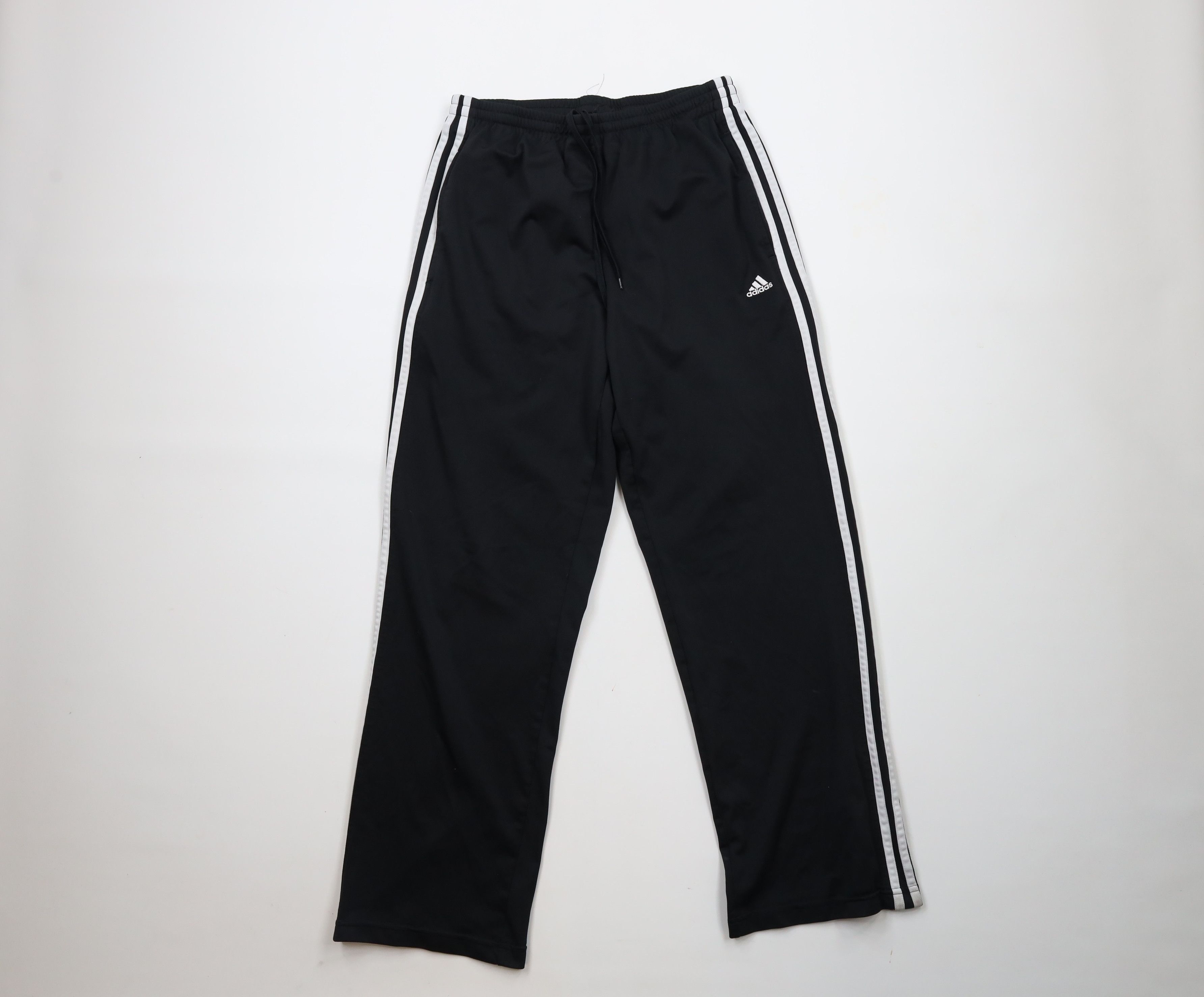 Adidas × Vintage Vintage Adidas Spell Out Wide Leg Sweatpants Pants Black Size US 34 / EU 50 - 1 Thumbnail