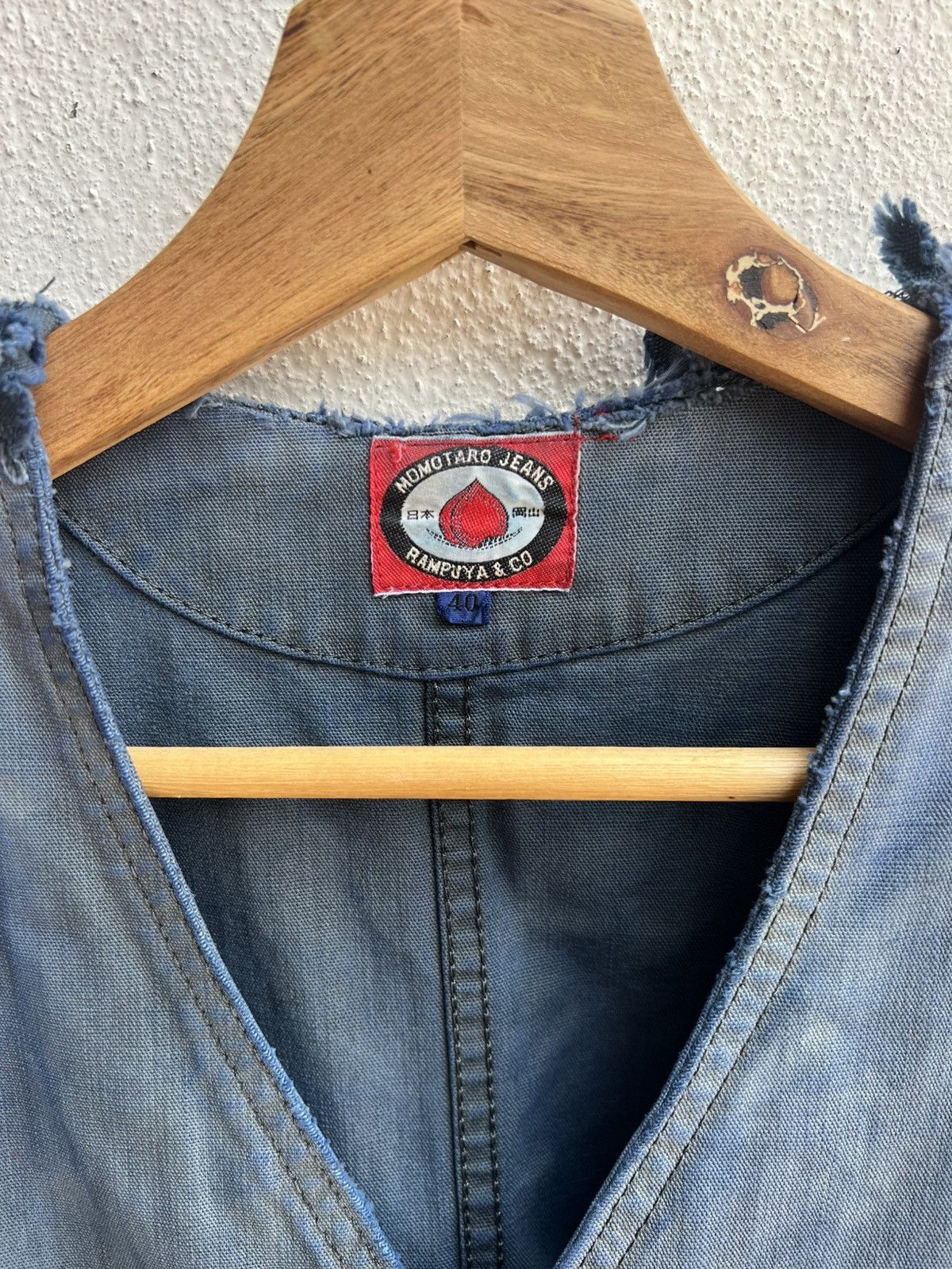 Momotaro Jeans Vintage Distressed Momotaro Denim Vest Jacket Size US M / EU 48-50 / 2 - 6 Thumbnail