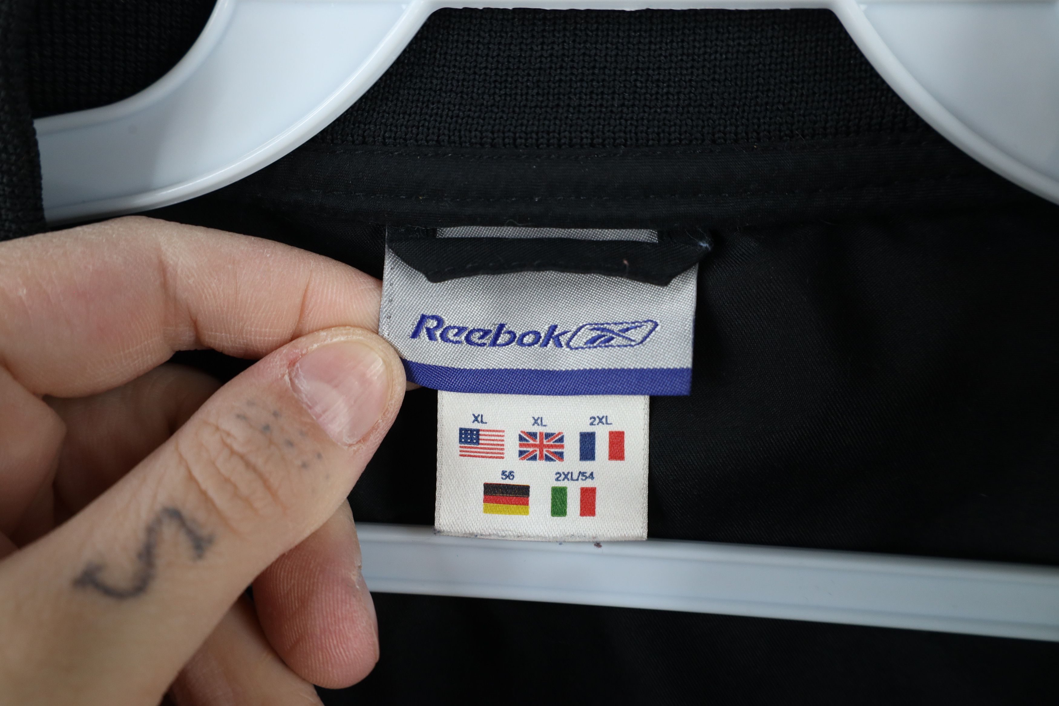 Reebok × Vintage Vintage 90s Reebok Logo Pullover Windbreaker Jacket Black Size US XL / EU 56 / 4 - 7 Thumbnail