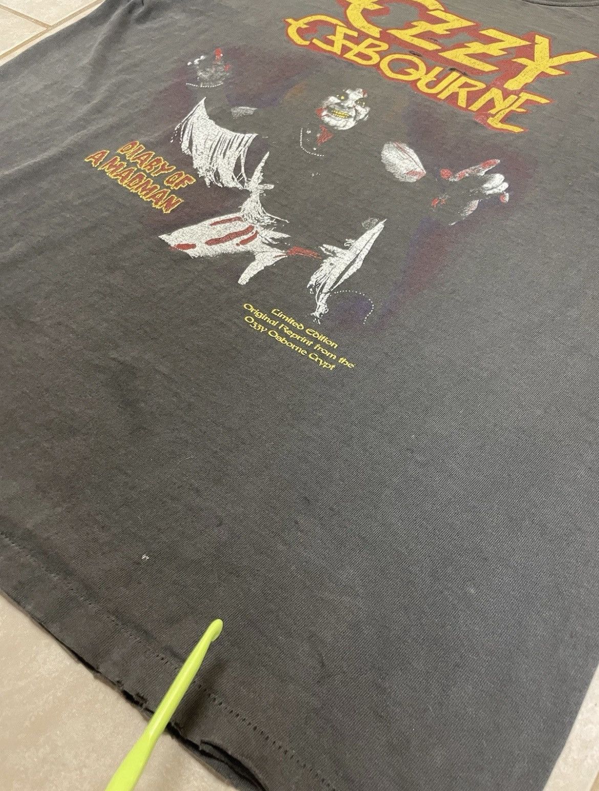 Ozzy Osbourne Vintage Ozzy Osbourne Diary Of A Madman XL Thrashed Faded Size US XL / EU 56 / 4 - 13 Thumbnail