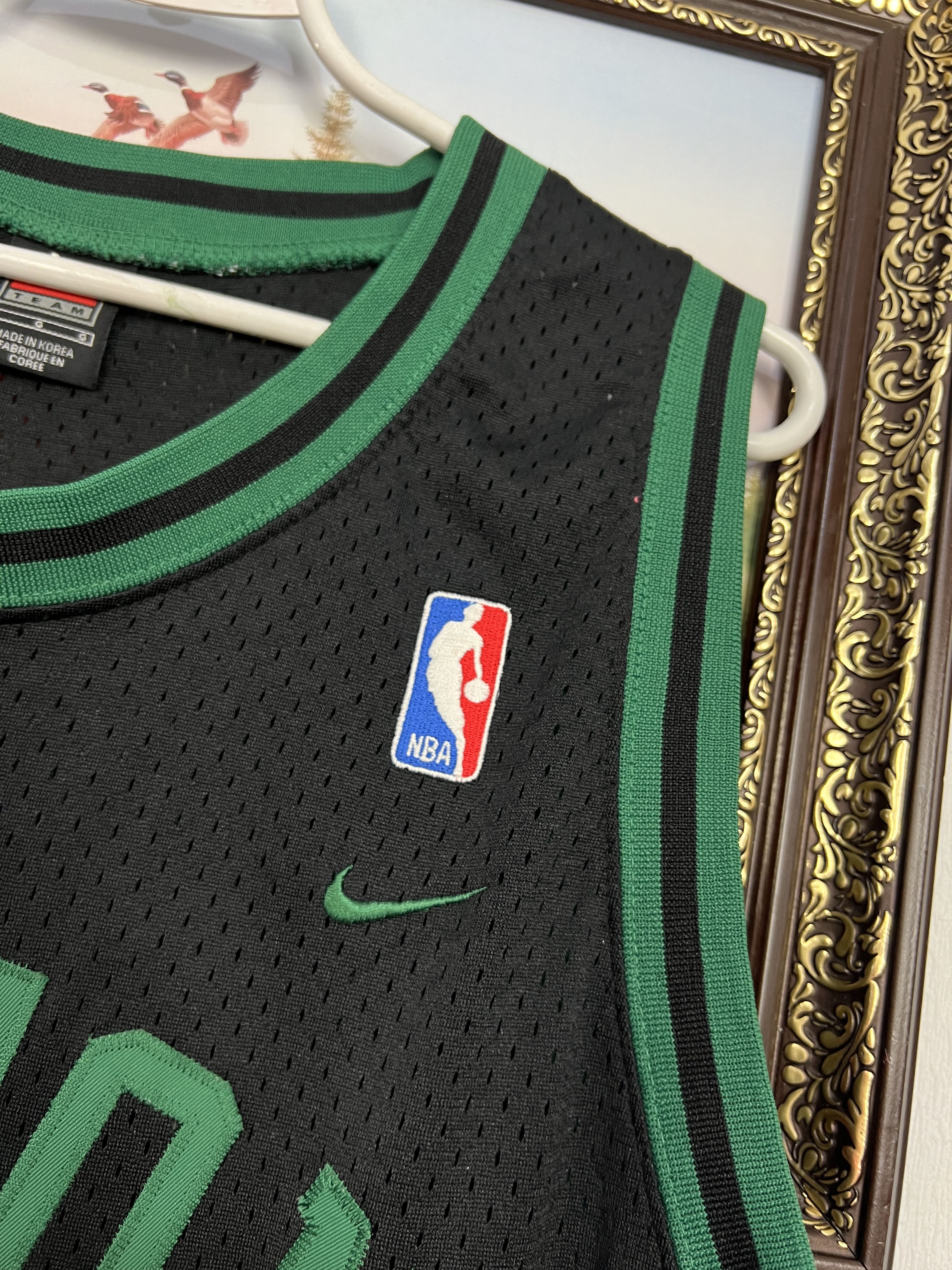 Nike Vintage Nike Boston Celtics NBA #34 Pierce Jersey Mens Size US L / EU 52-54 / 3 - 3 Thumbnail