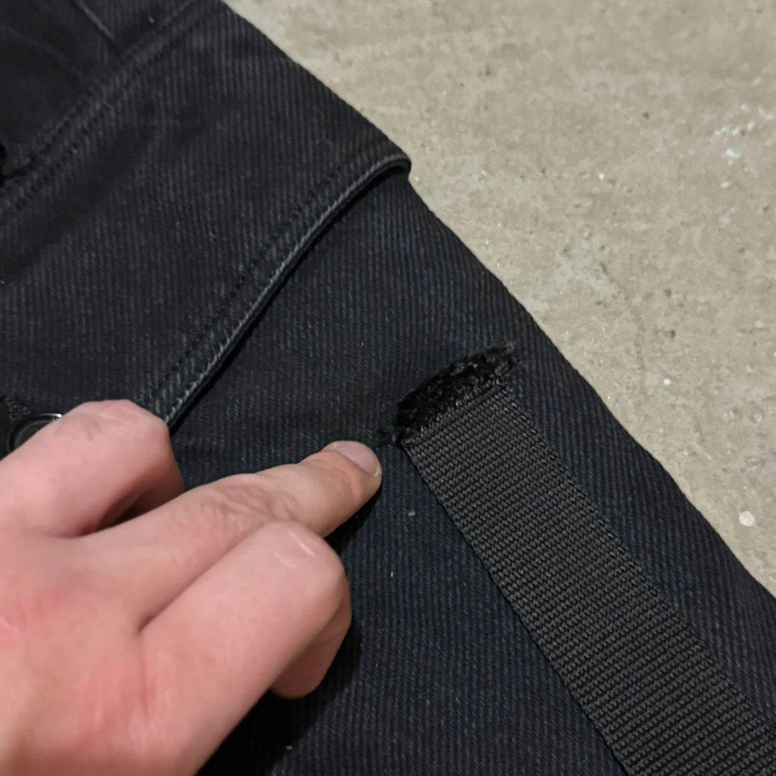 Dolce & Gabbana F/W 2003 Dolce Gabbana bondage cargo pants Size US 27 - 7 Thumbnail
