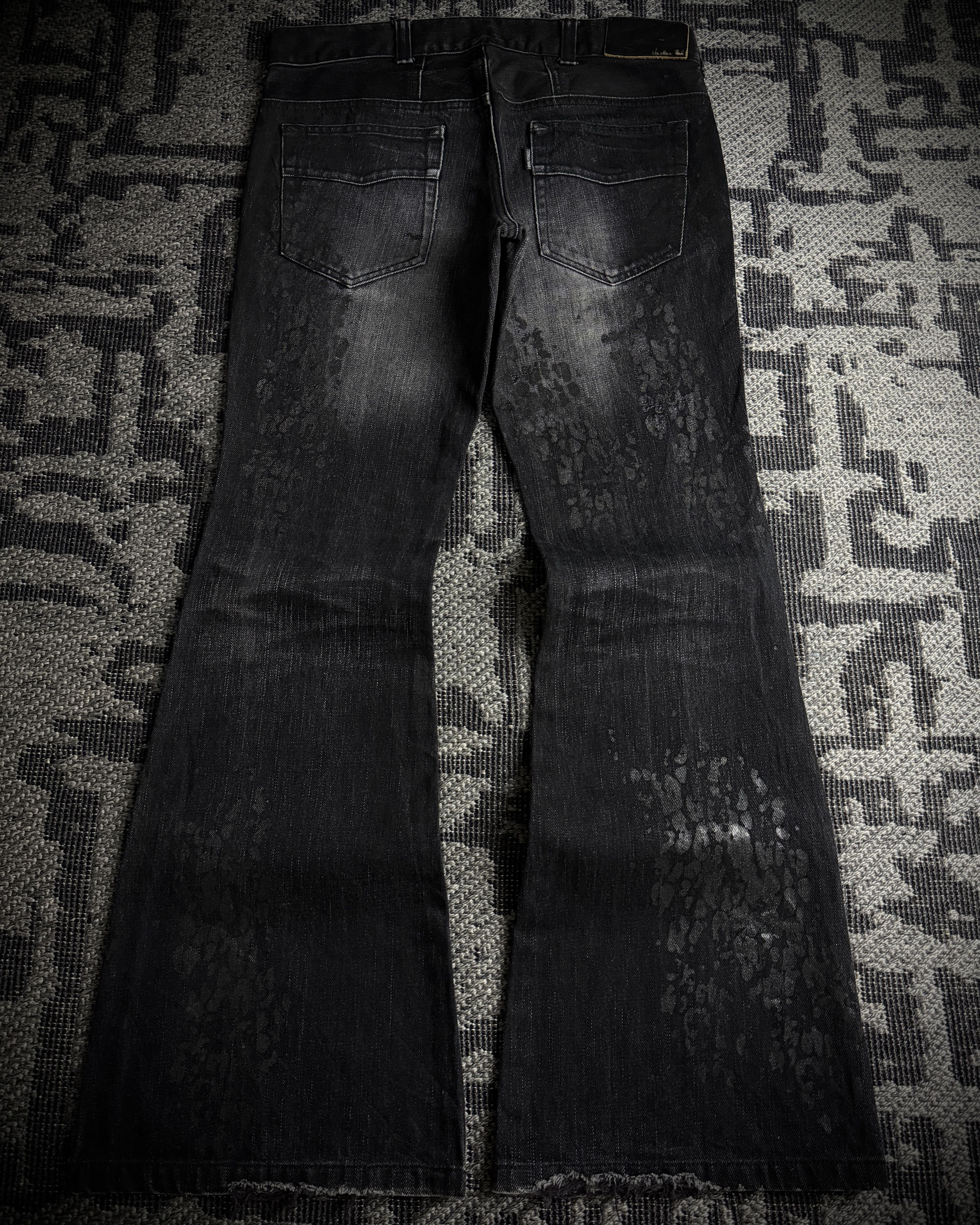 Tornado Mart Tornado Mart Black Leopard Coated Fade Flared Denim Size US 33 - 3 Thumbnail