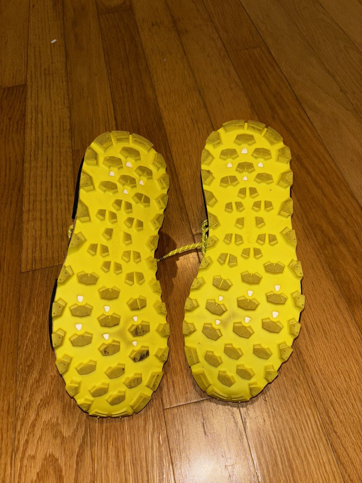 Adidas × Pharrell Adidas x Pharrell NMD Hu Size US 9.5 / EU 42-43 - 6 Thumbnail