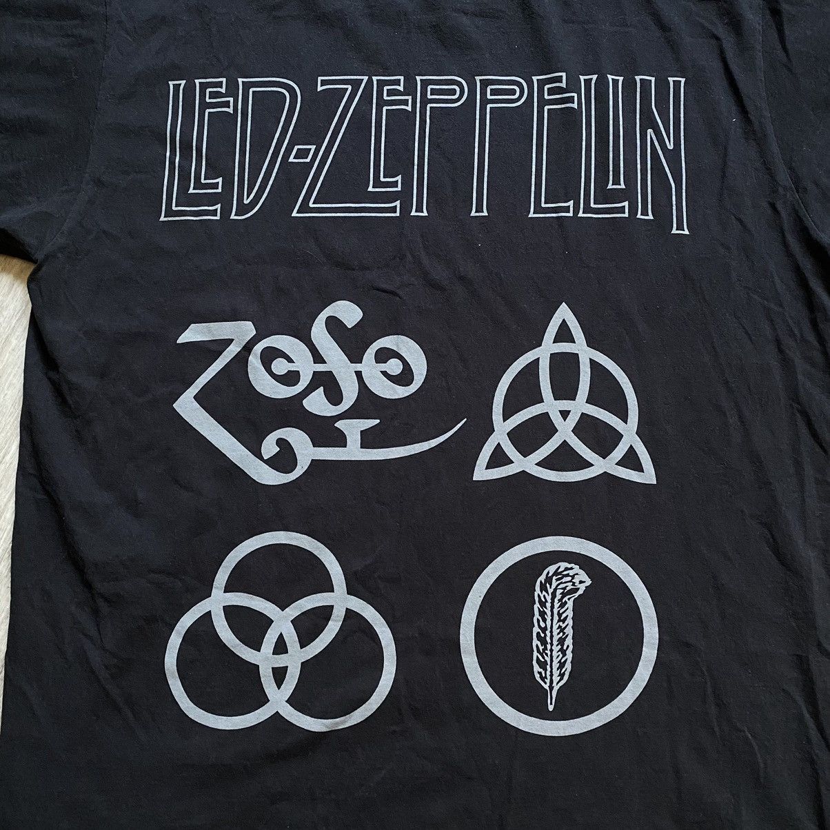 Band Tees VINTAGE LED ZEPPELIN FADED BIG LOGO T SHIRT Size US L / EU 52-54 / 3 - 4 Thumbnail