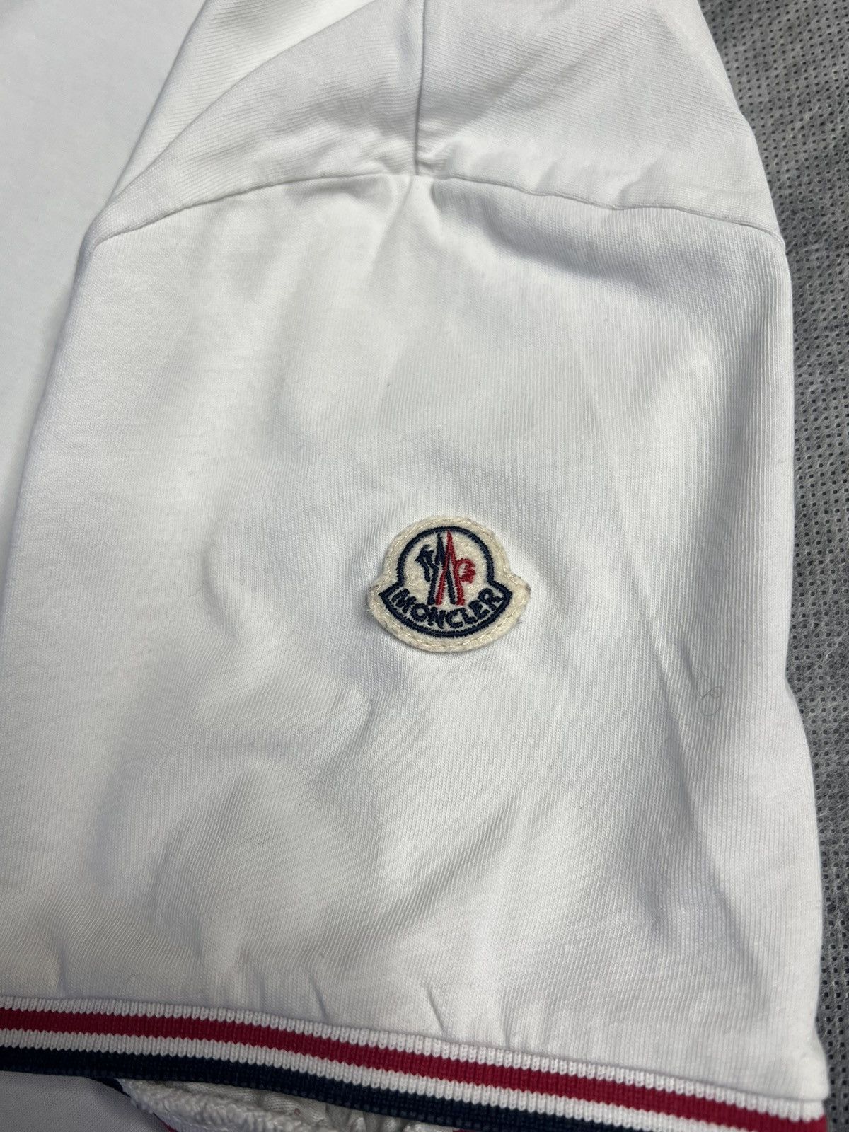 Moncler Vintage Moncler White Tee Shirt Size US M / EU 48-50 / 2 - 6 Thumbnail
