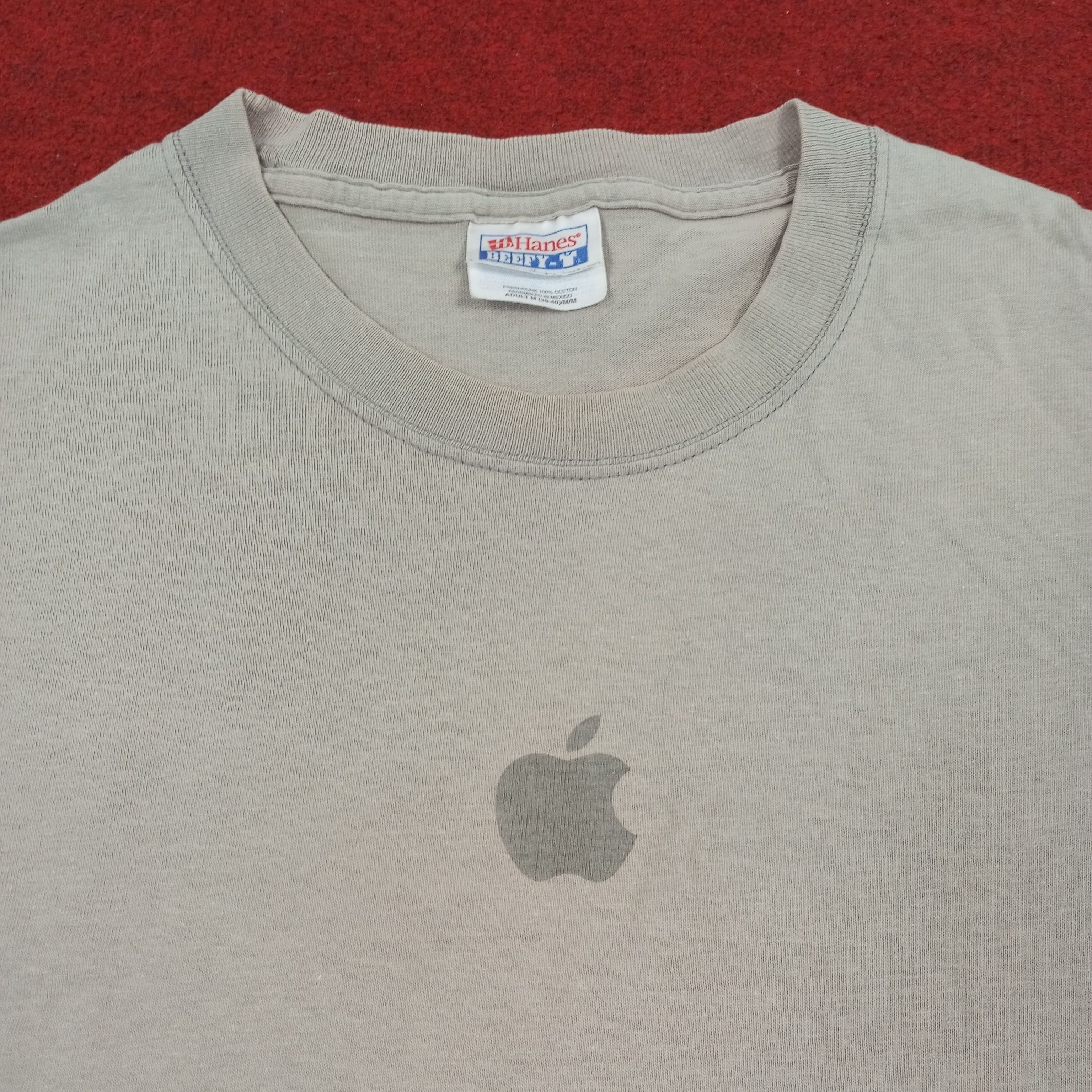 Apple × Vintage Apple Logo Center Design Promo Style Tshirt Size US M / EU 48-50 / 2 - 2 Thumbnail
