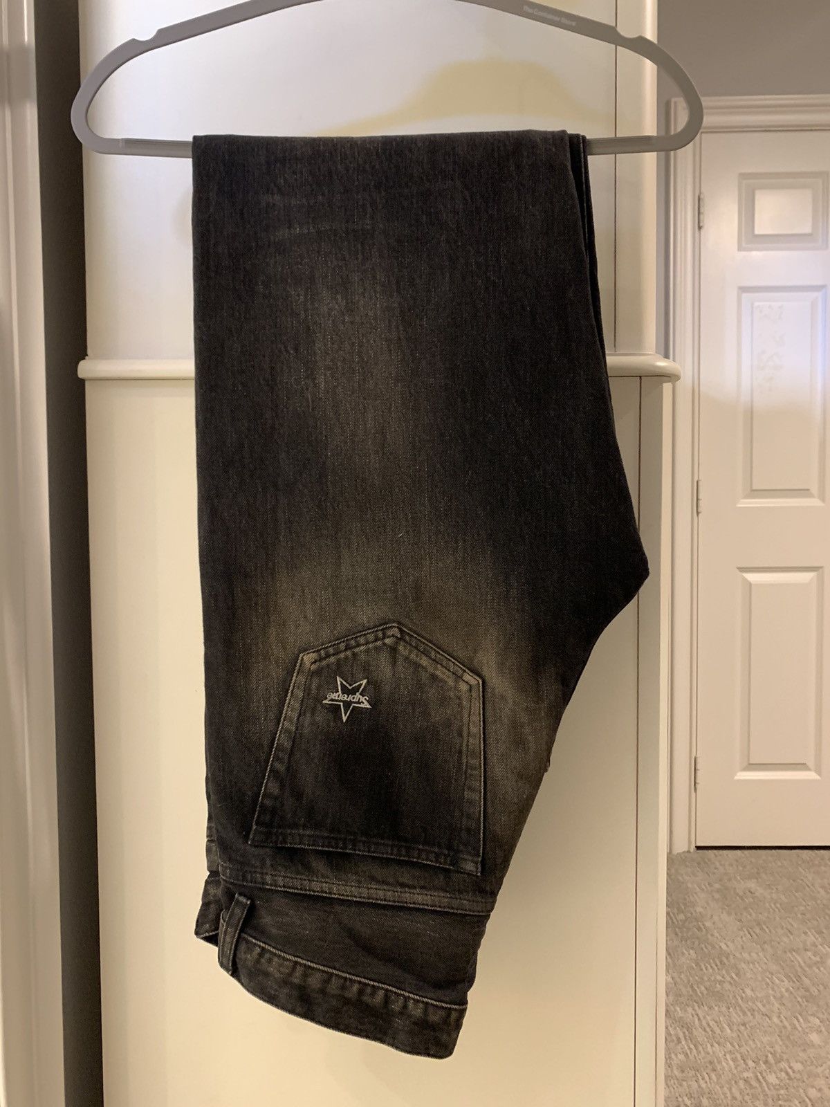 Supreme Supreme Distressed Loose Fit Selvedge Jean | Grailed