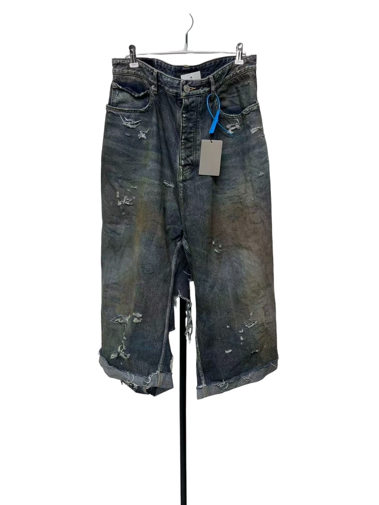 Balenciaga Balenciaga Super Destroyed Mud Washed Denim Size S Size US 30 / EU 46 - 1 Thumbnail