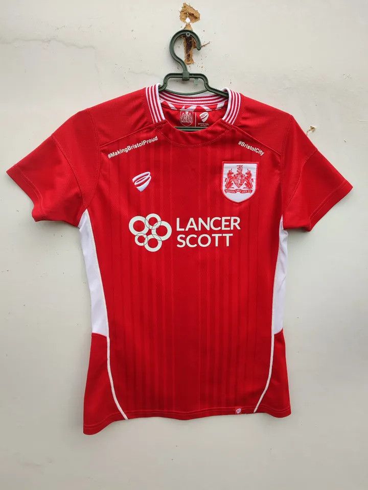 F.C. Real Bristol Bristol City fc 2016/17 FOOTBALL SHIRT SOCCER JERSEY Size US S / EU 44-46 / 1 - 1 Thumbnail