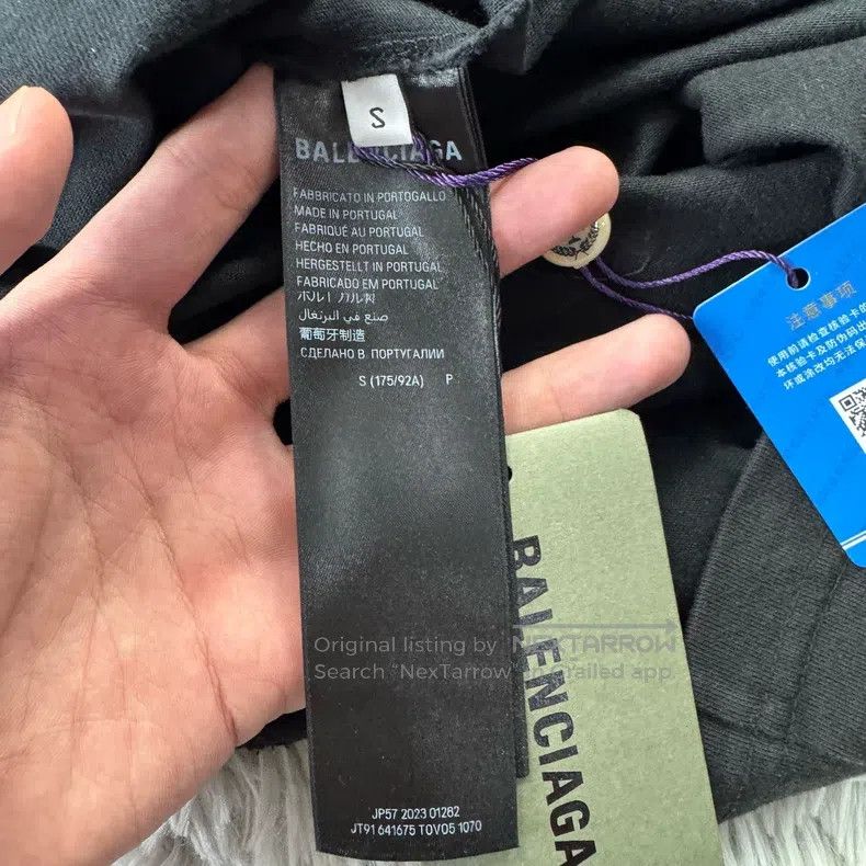 Balenciaga Balenciaga Blurred Text Short Sleeve T-Shirt Size US S / EU 44-46 / 1 - 7 Thumbnail