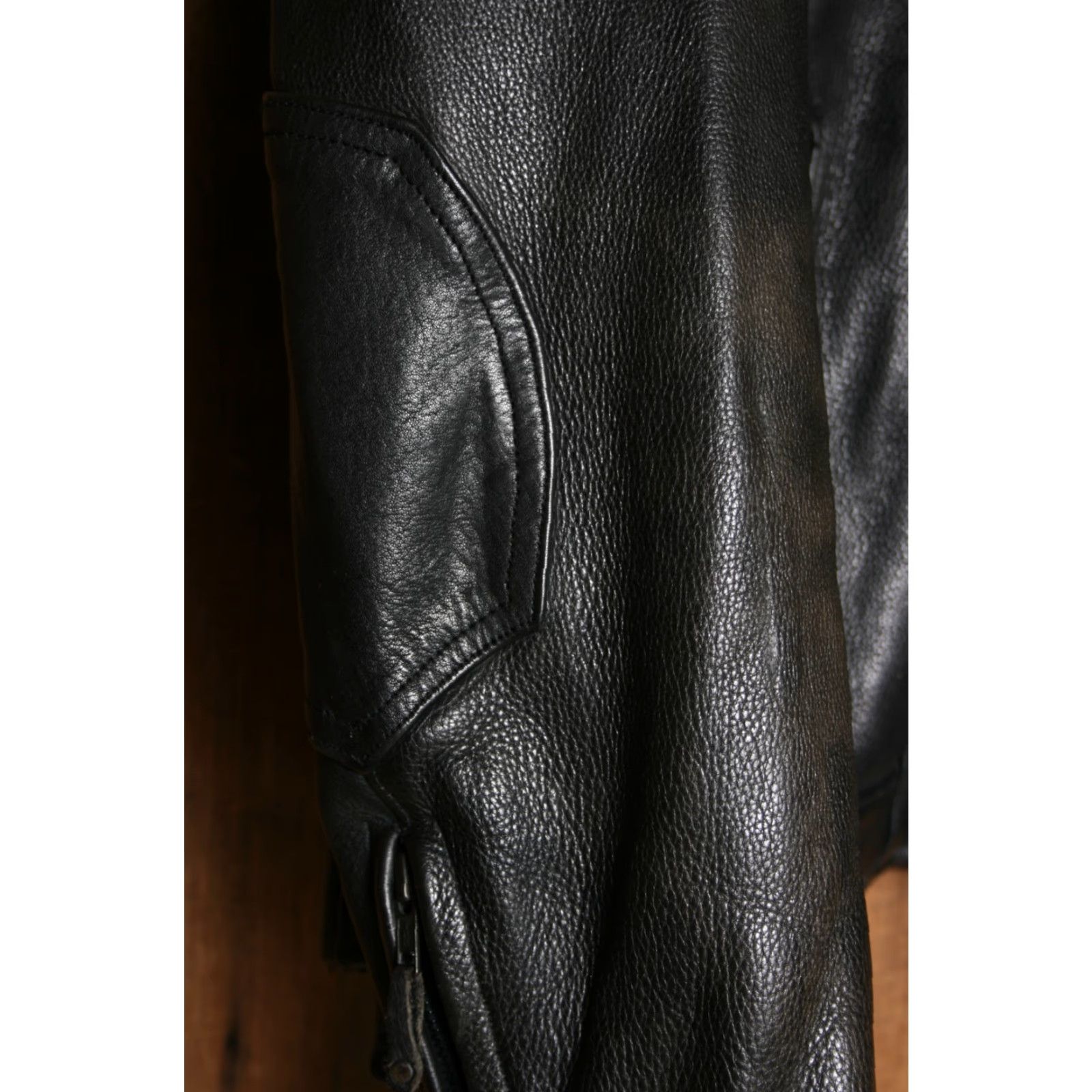 Vintage Vintage Heavy Black Leather Motorcycle Jacket Men's Sz. 50 (Missing Liner) Jacket Mens 50 Black Leather Motorcycle Vintage Size US M / EU 48-50 / 2 - 4 Thumbnail